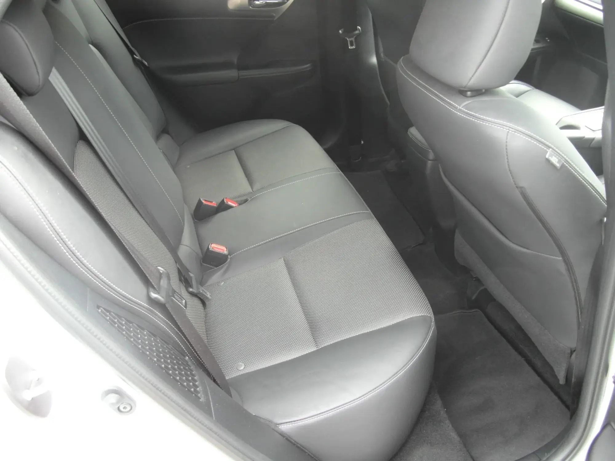 Lexus CT Image 14