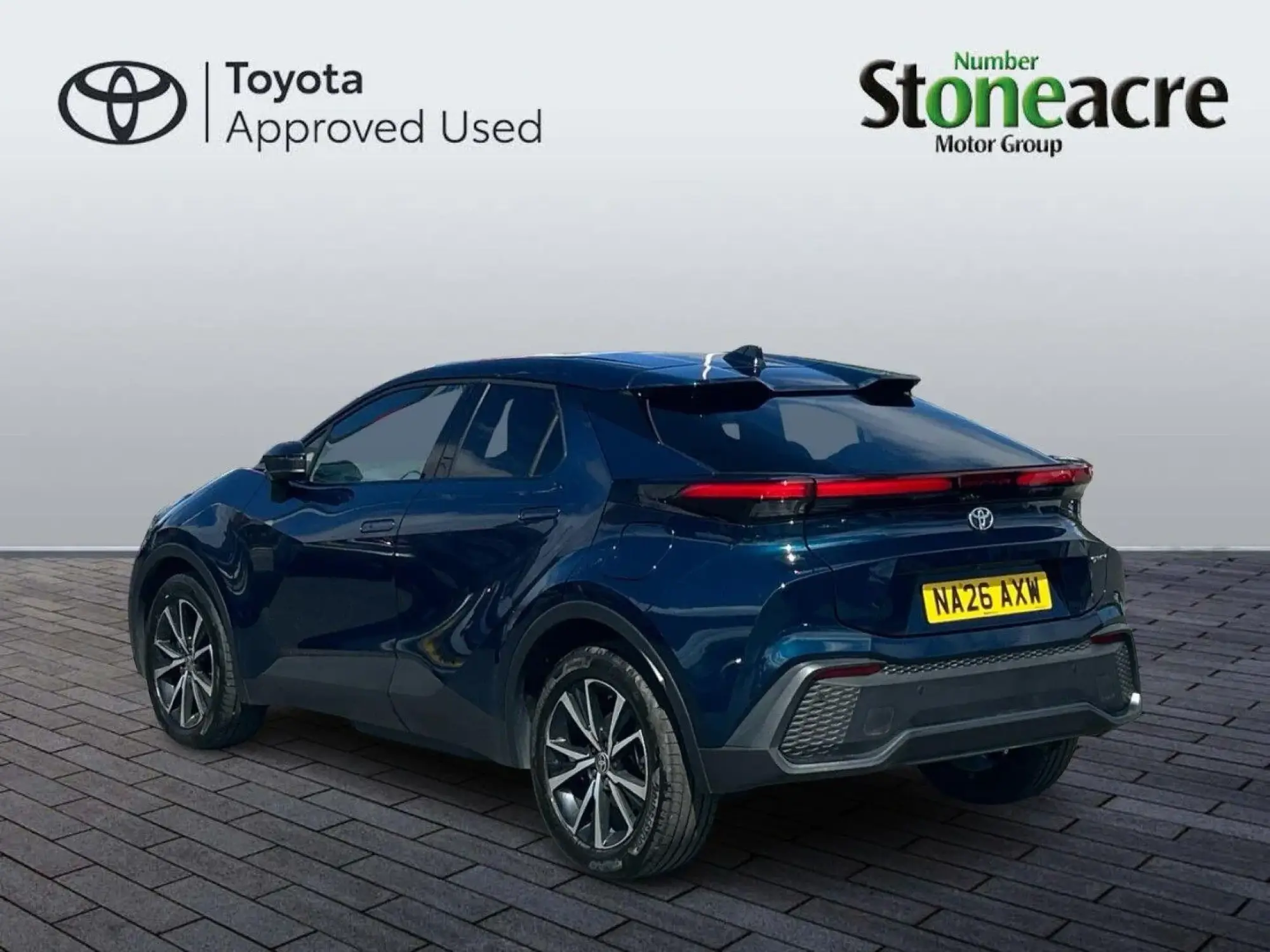 Toyota C-HR Plug-in Hybrid Image 5