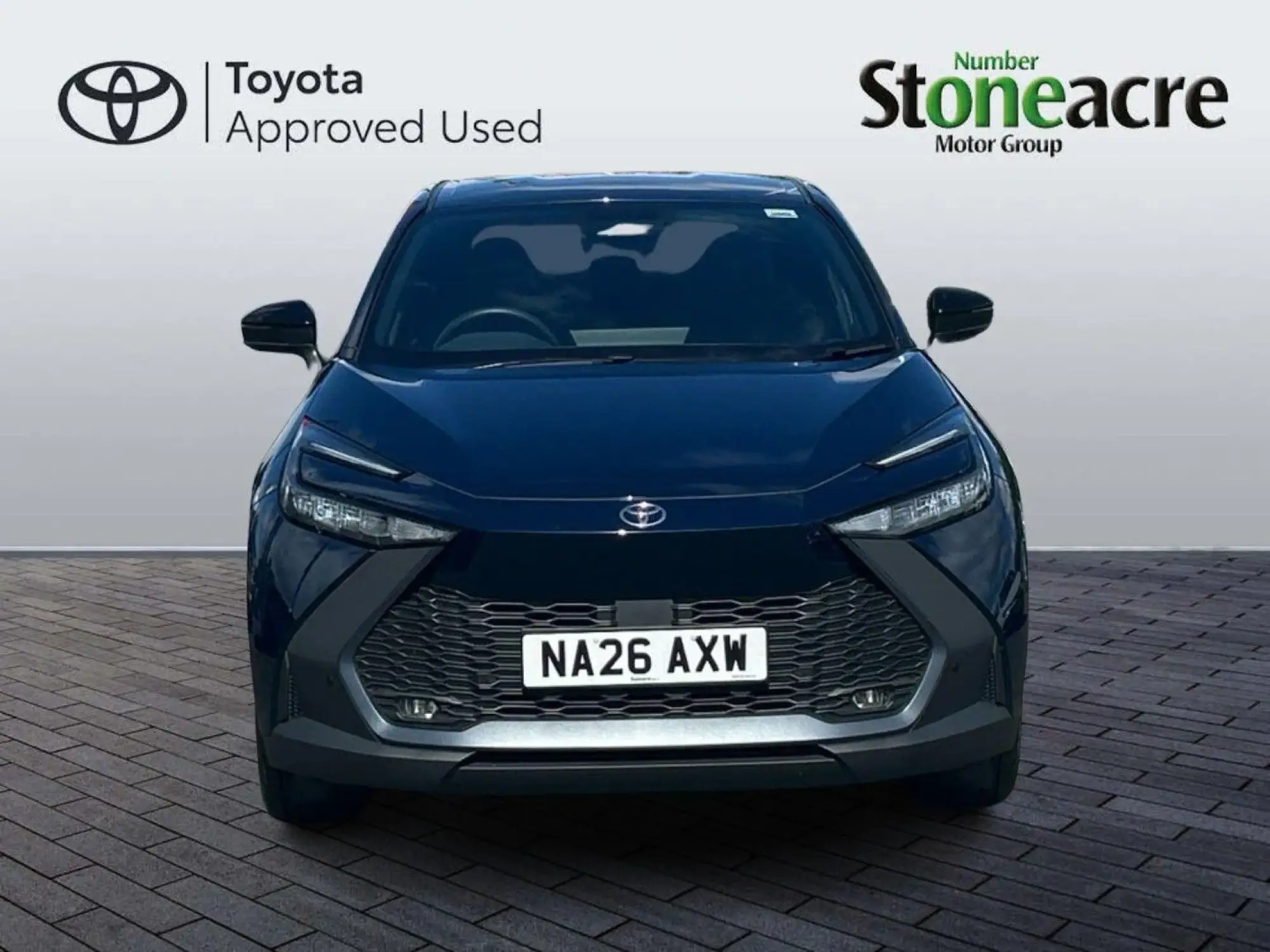 Toyota C-HR Plug-in Hybrid Image 7