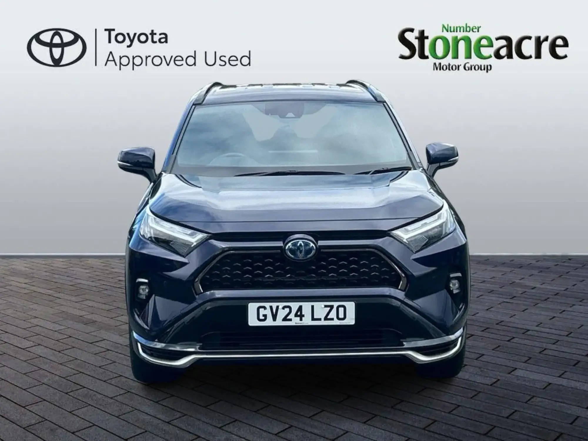 Toyota RAV4 Plug-in Hybrid Image 7