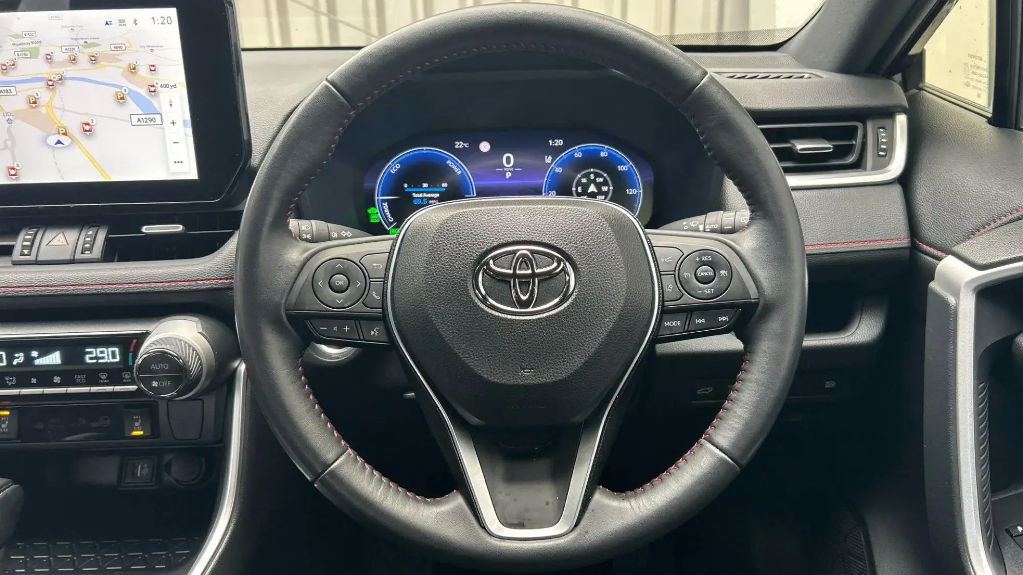 Toyota RAV4 Plug-in Hybrid Image 10