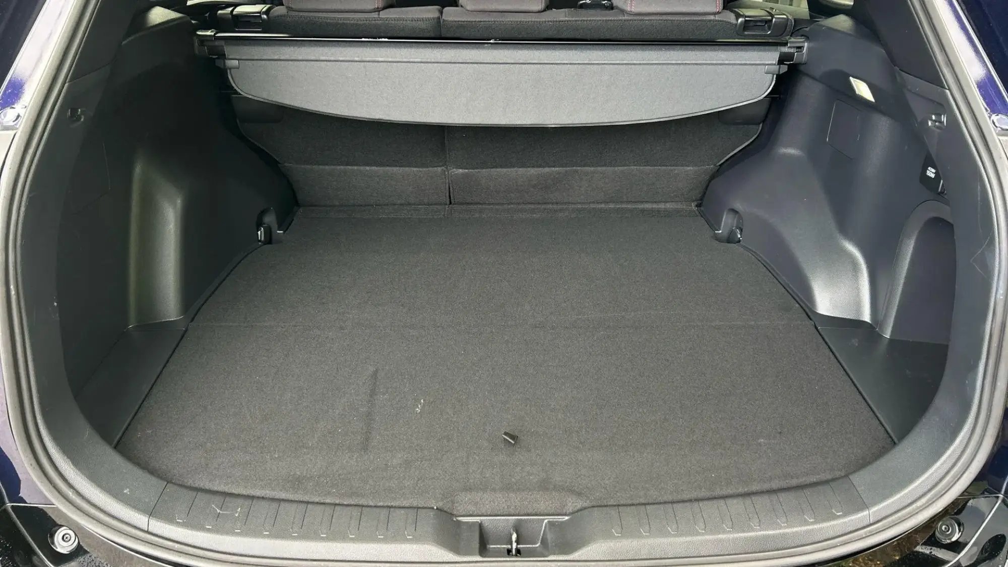 Toyota RAV4 Plug-in Hybrid Image 16
