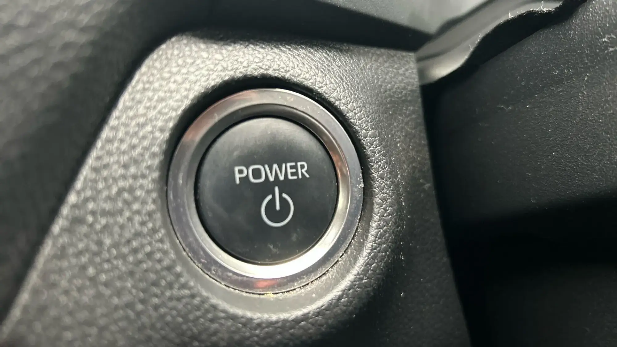 Toyota RAV4 Plug-in Hybrid Image 34