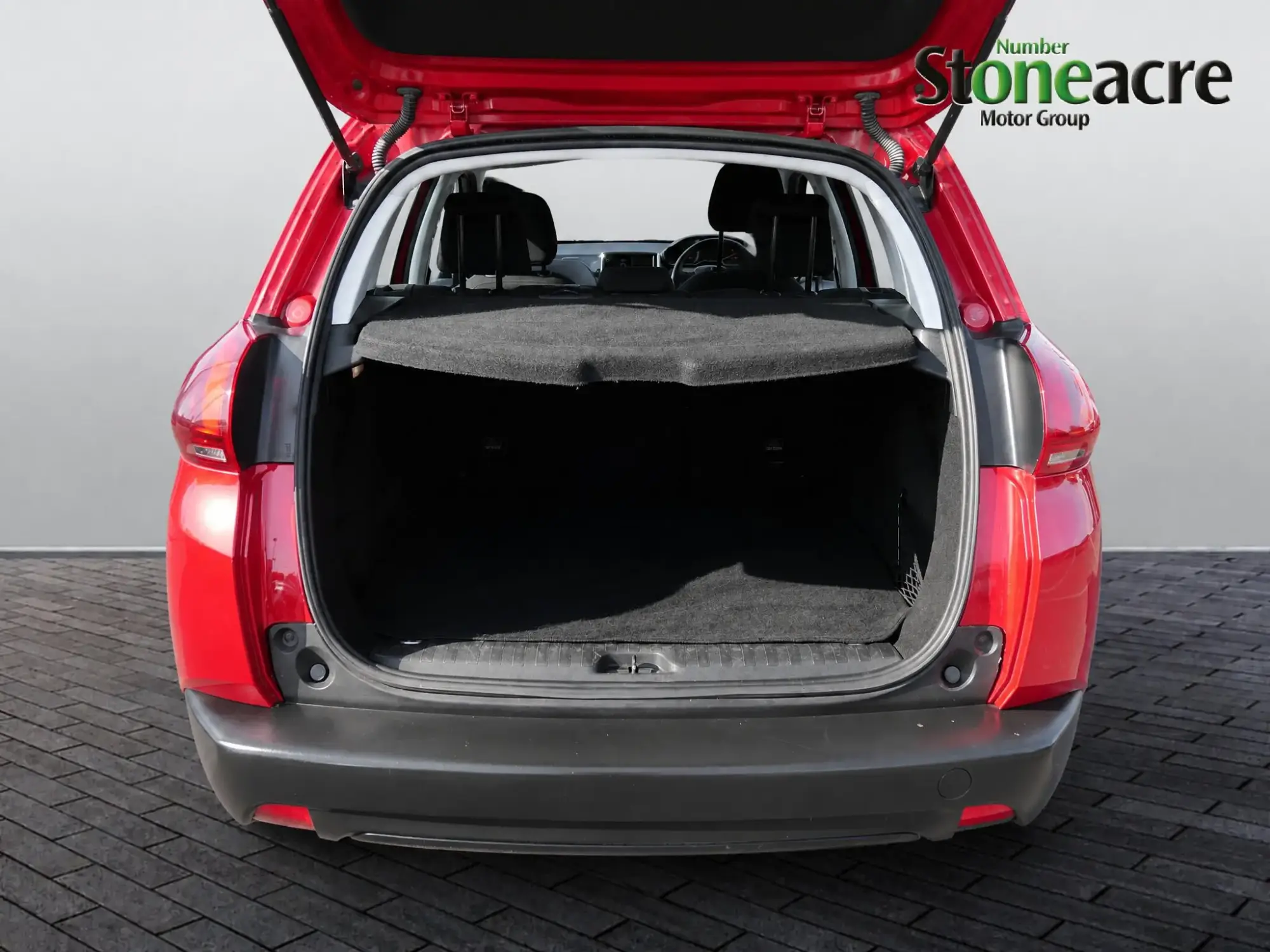Peugeot 2008 Image 18