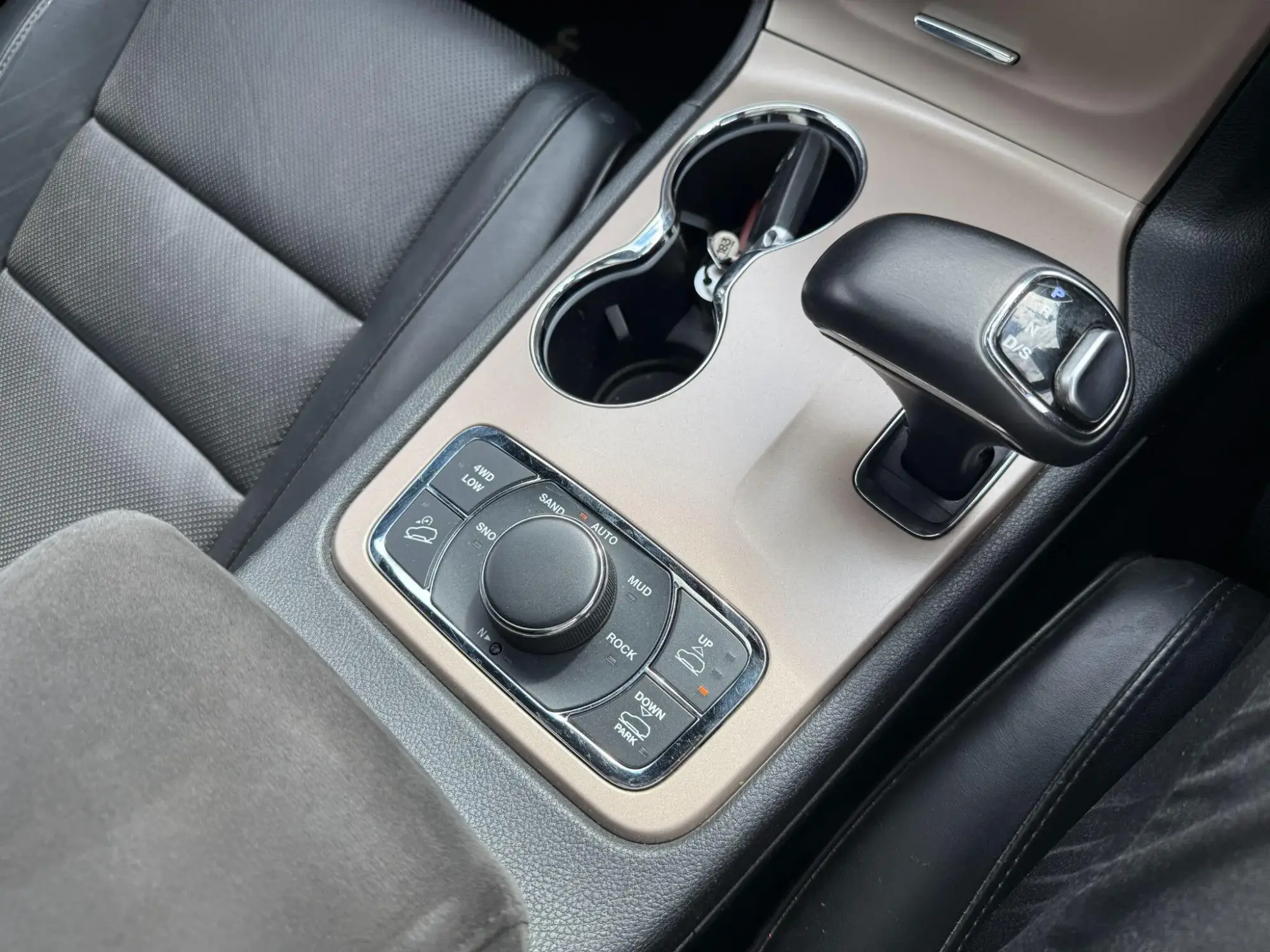 Jeep Grand Cherokee Image 10 Jeep Grand Cherokee Image 10