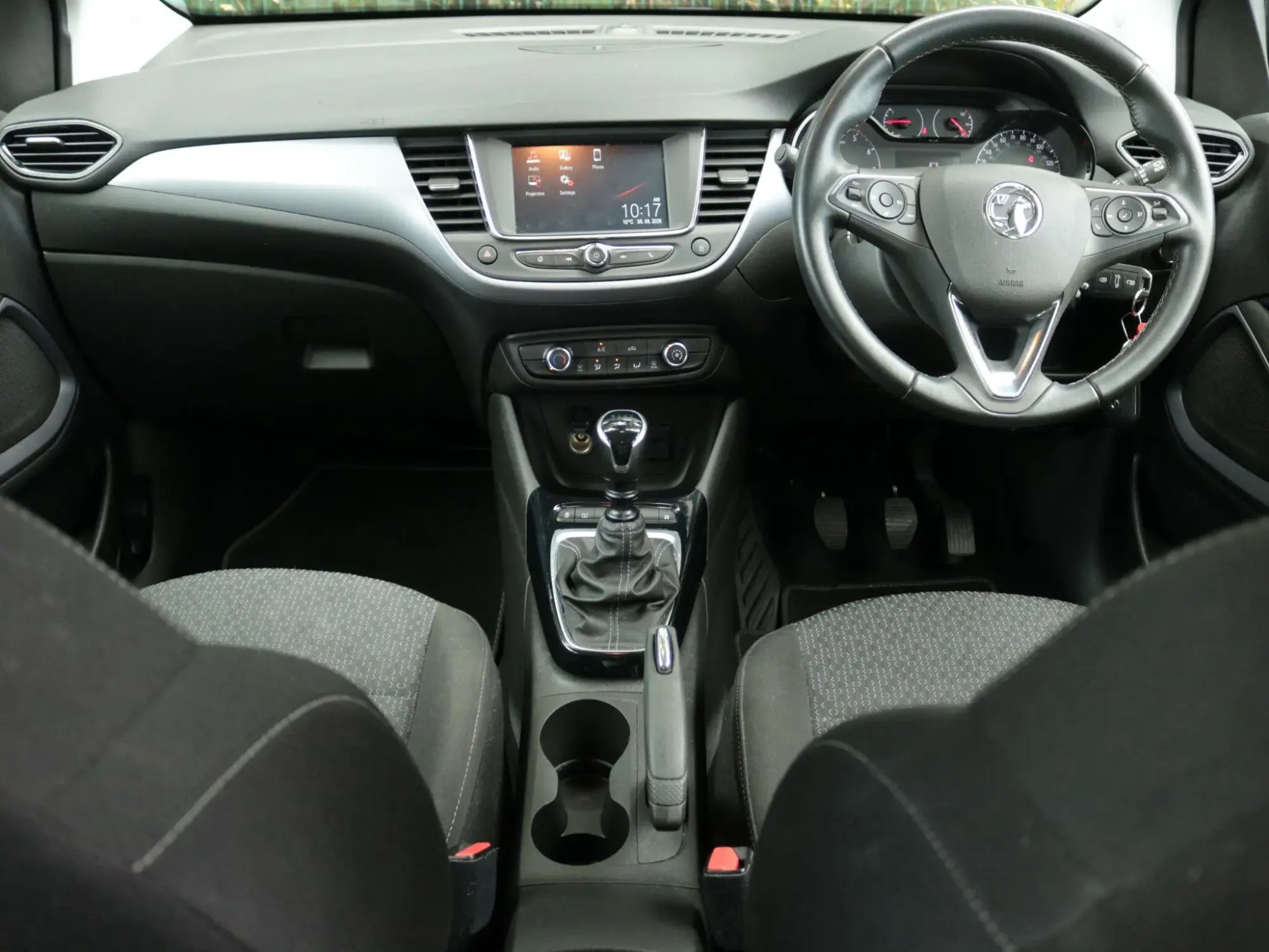 Vauxhall Crossland Image 12