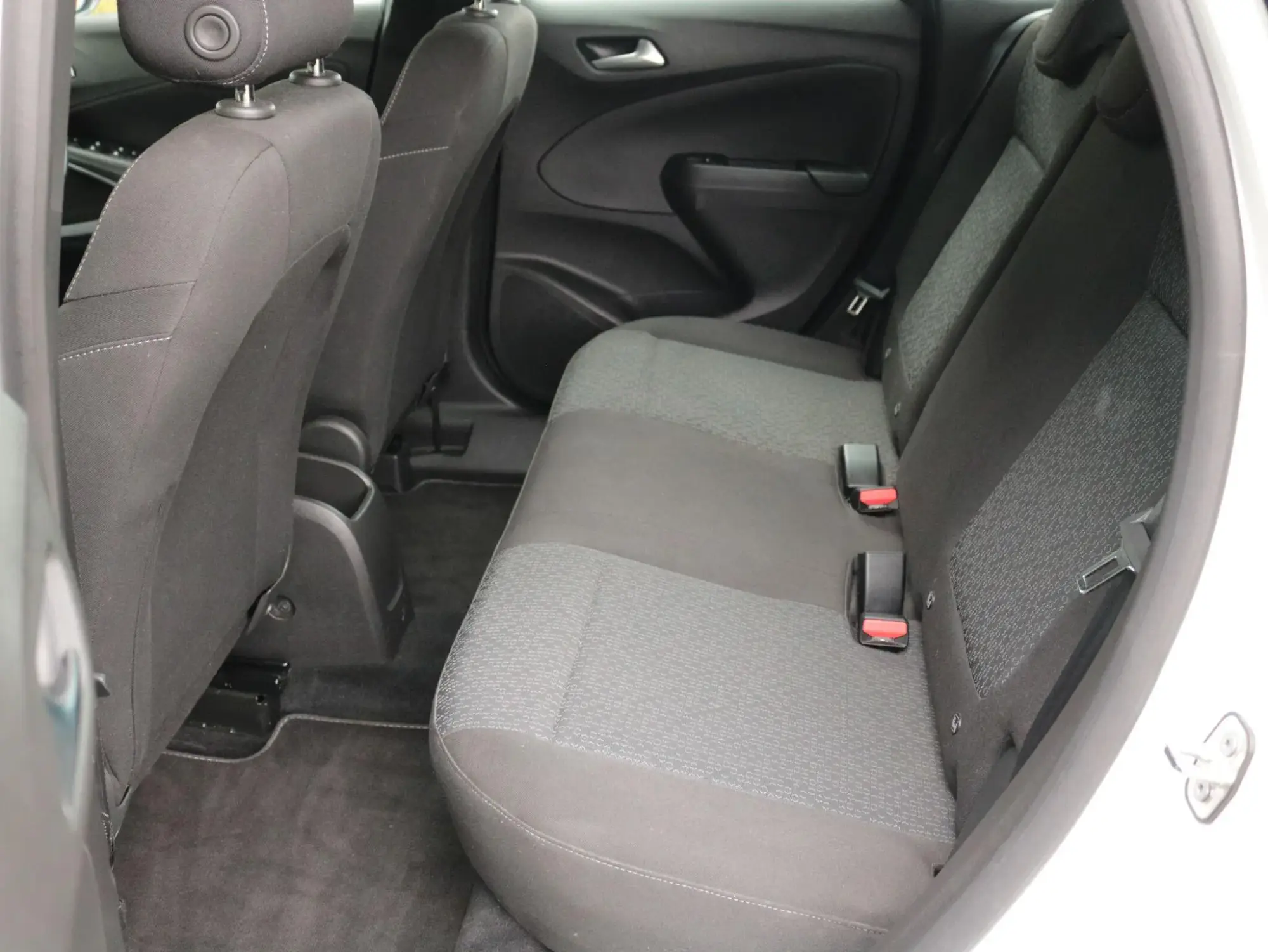 Vauxhall Crossland Image 23