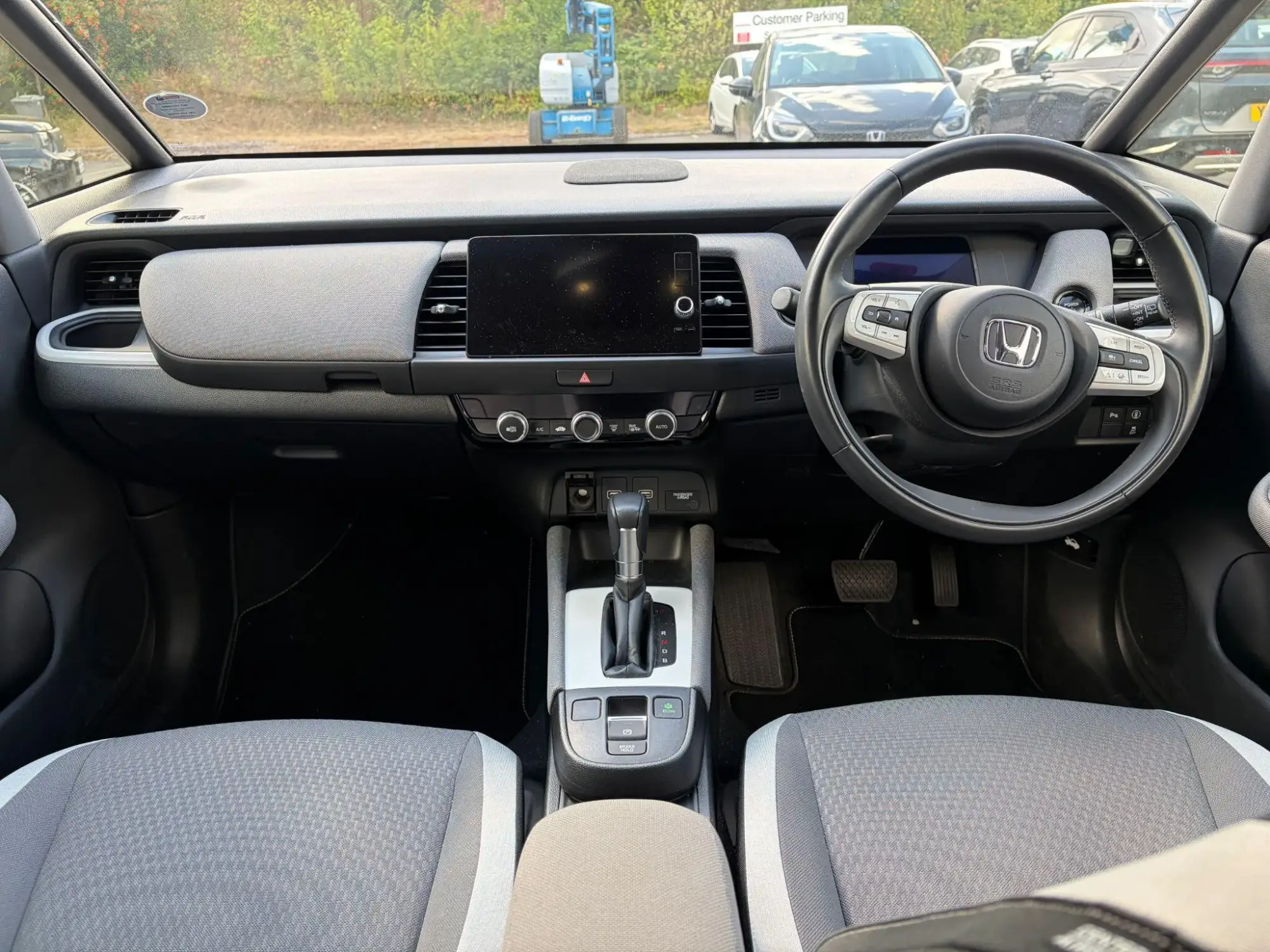 Honda Jazz Hybrid Image 9 Honda Jazz Hybrid Image 9