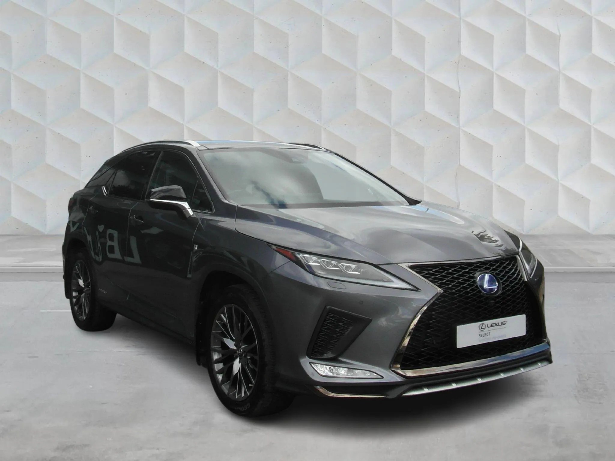 Lexus RX listing photo