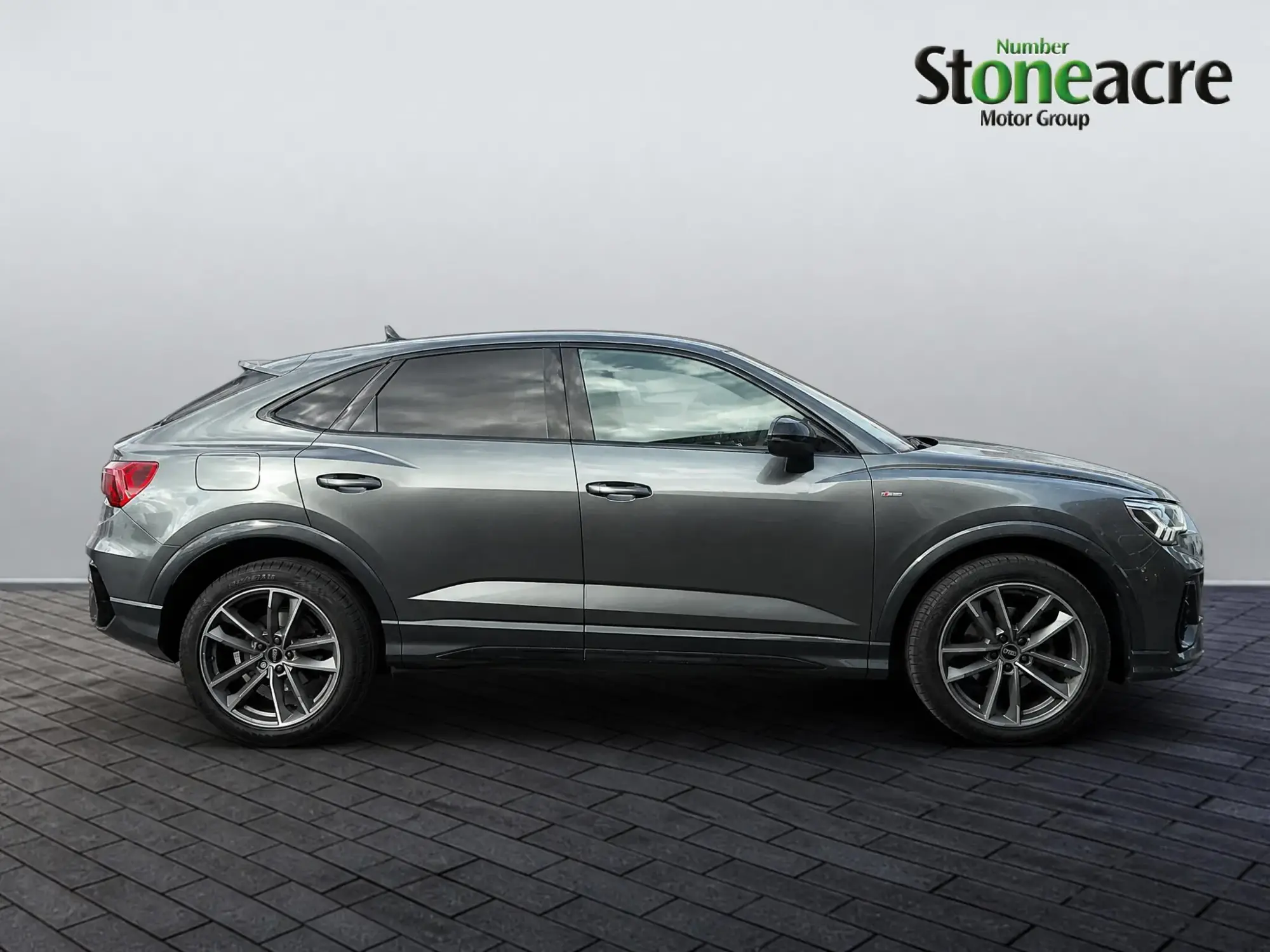 Audi Q3 Image 2 Audi Q3 Image 2