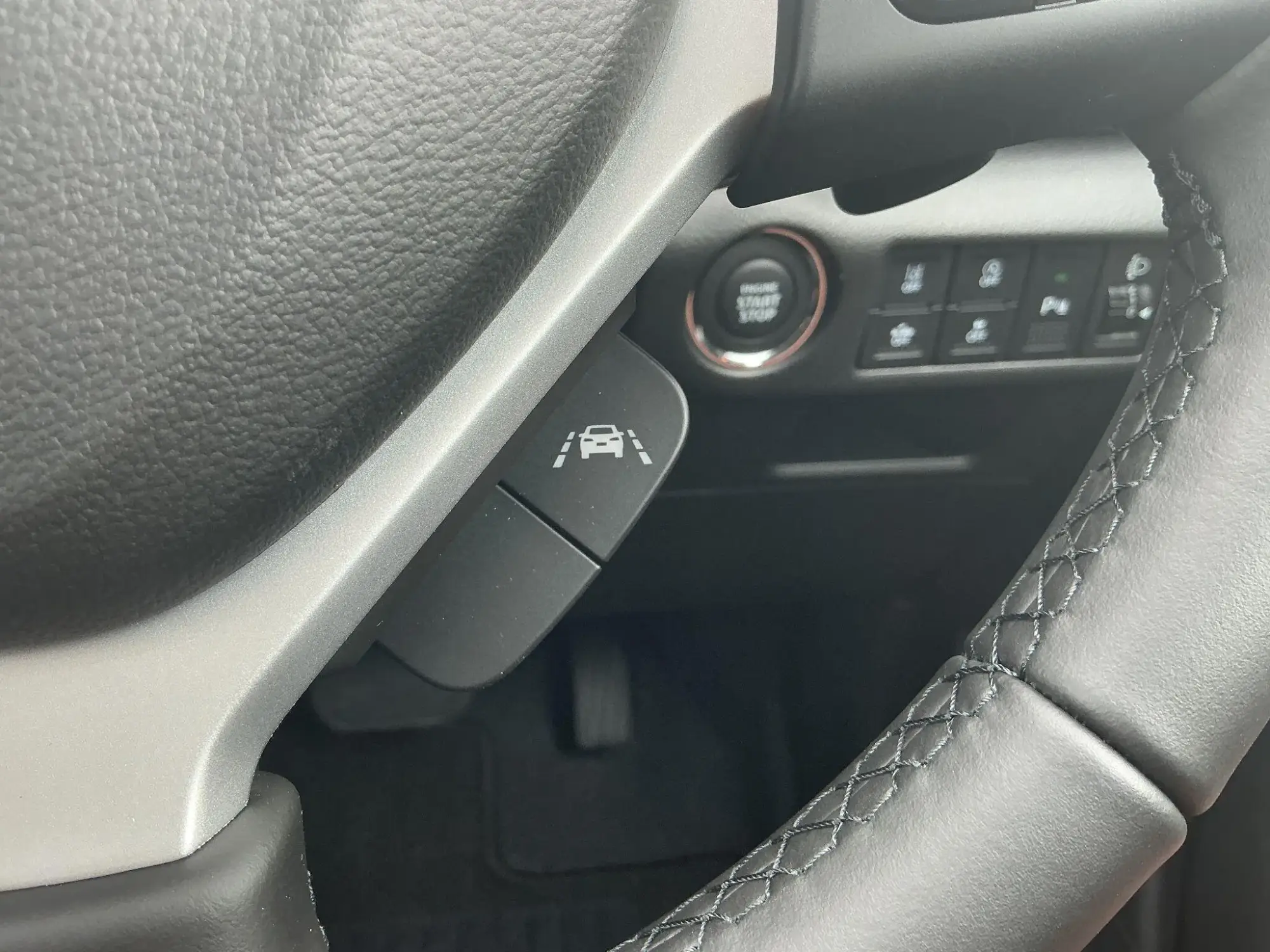 Suzuki S-Cross Image 22
