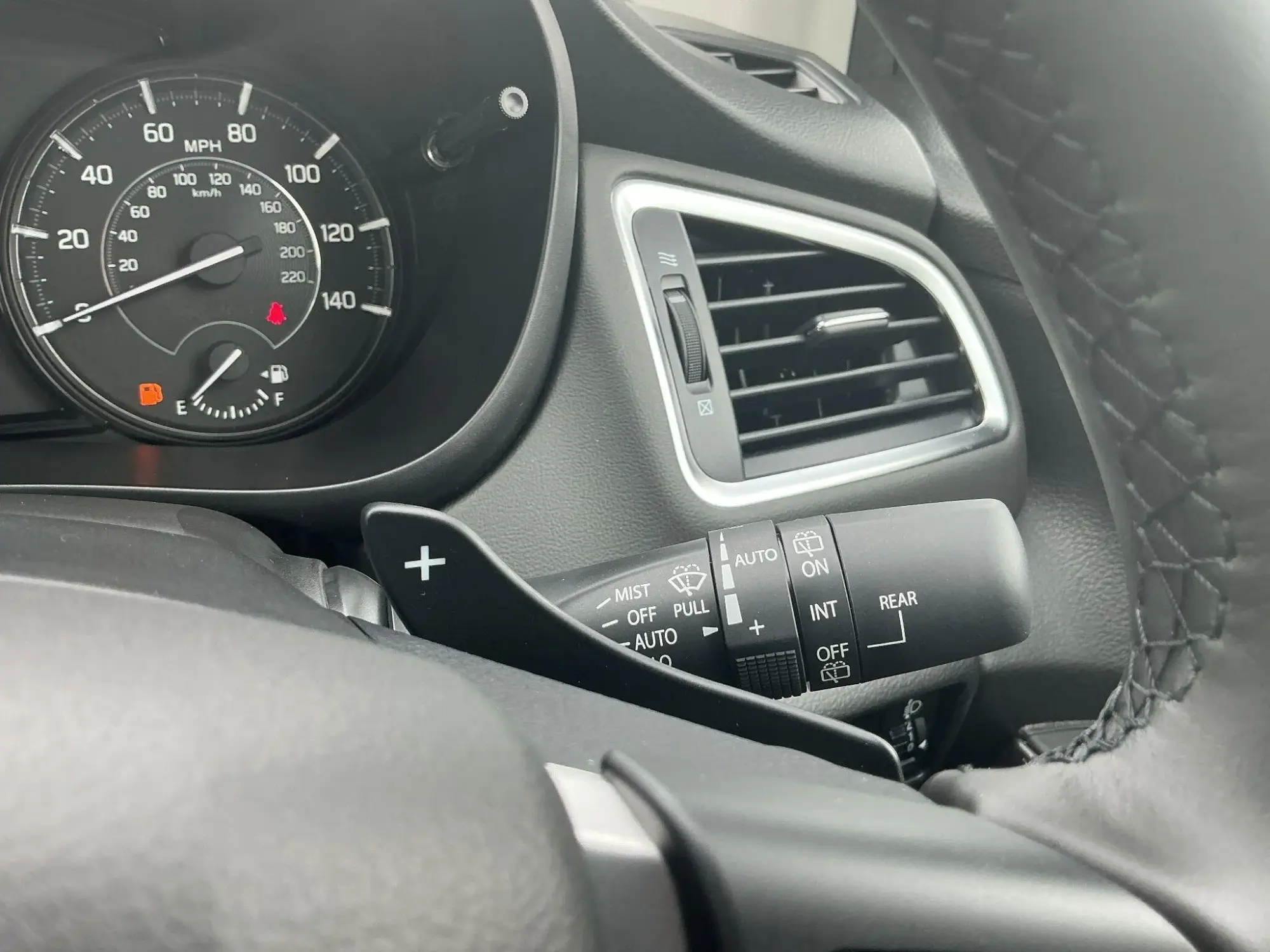 Suzuki S-Cross Image 26