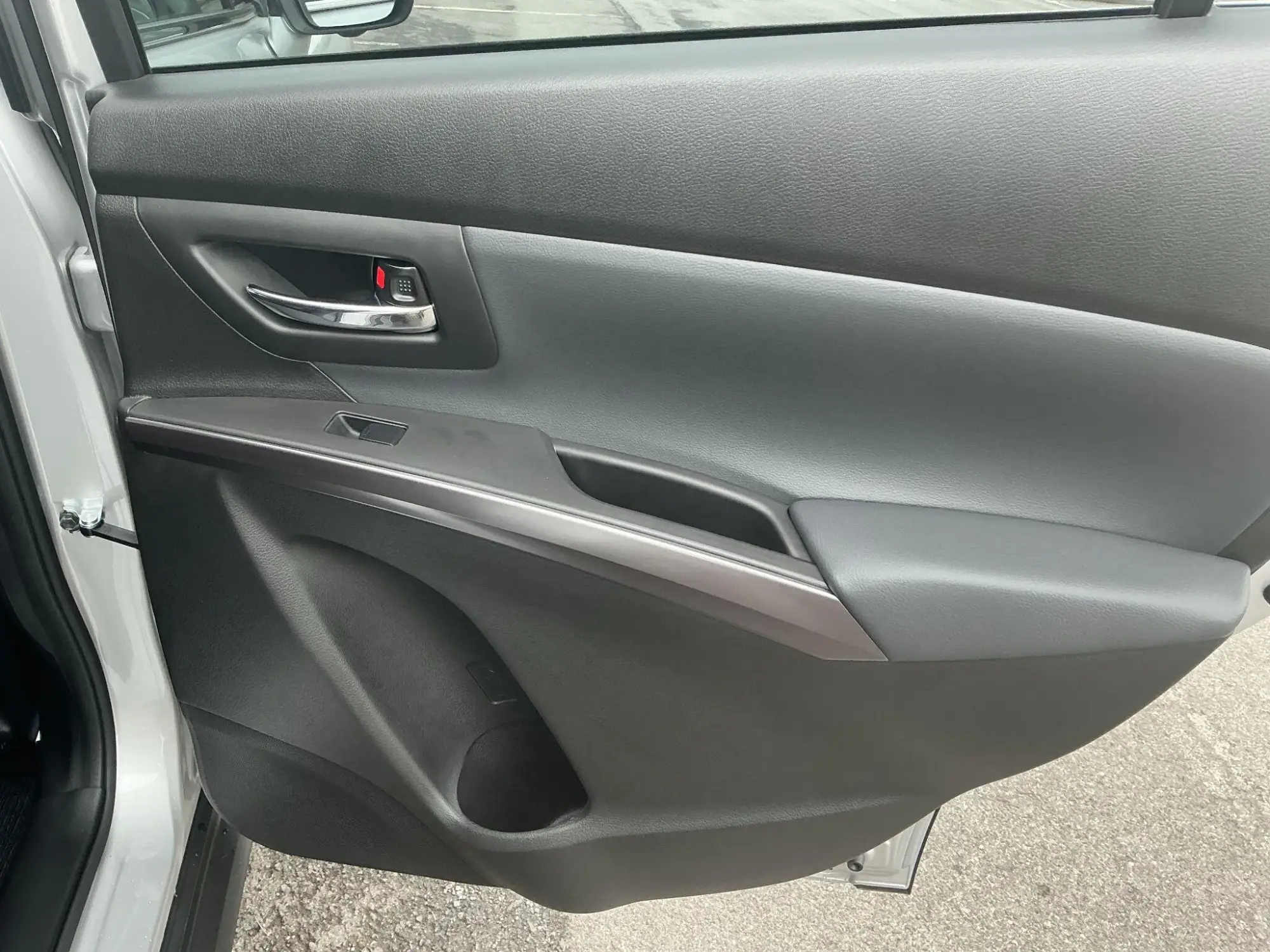 Suzuki S-Cross Image 31