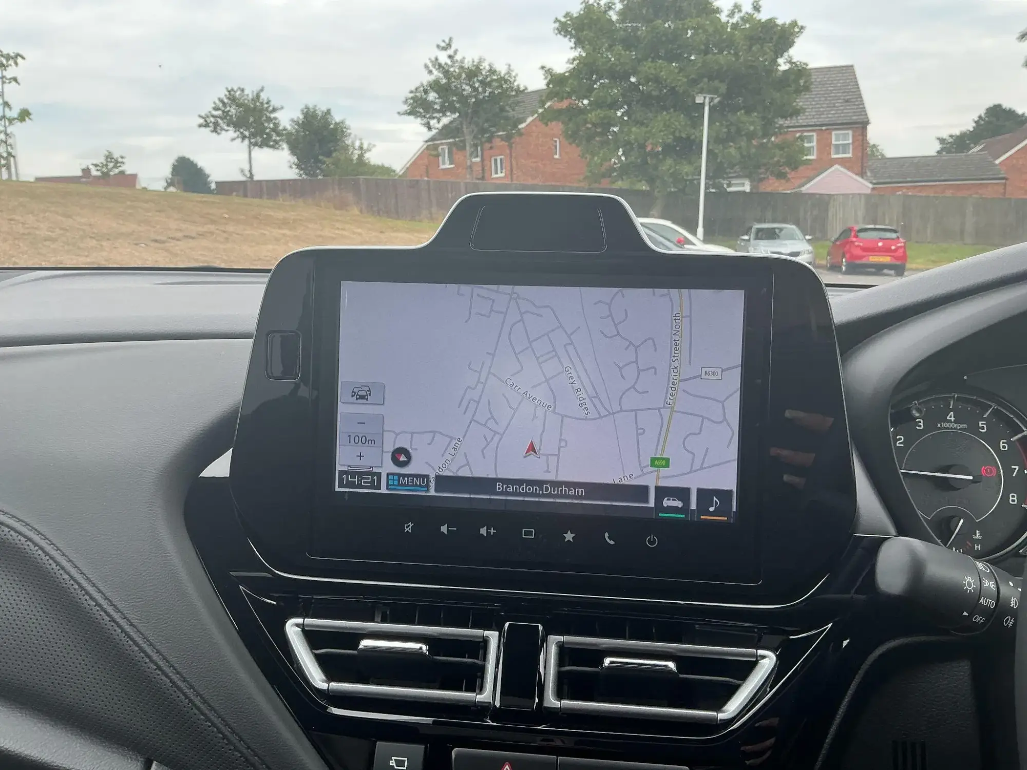 Suzuki S-Cross Image 40