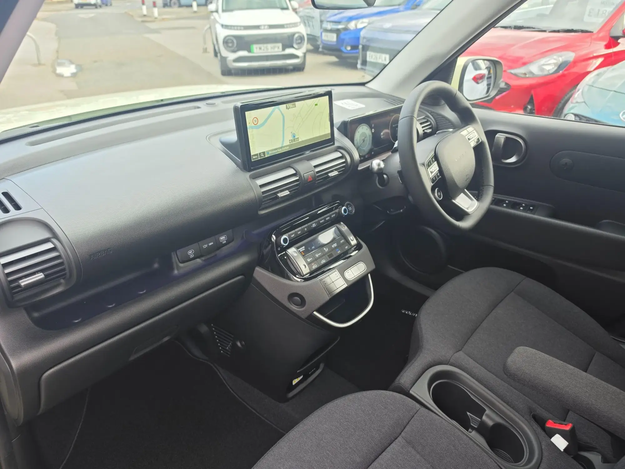 Hyundai INSTER Image 11