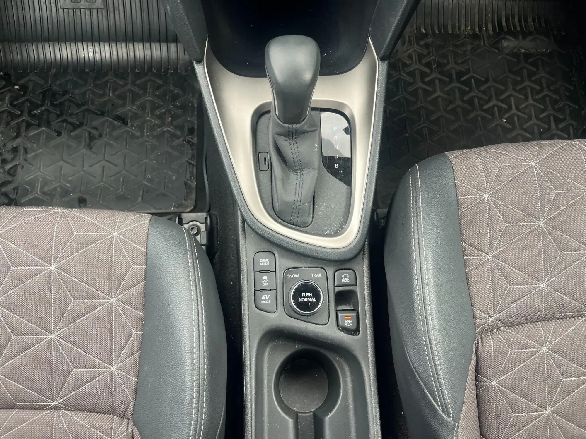 Toyota Yaris Cross Image 10 Toyota Yaris Cross Image 10