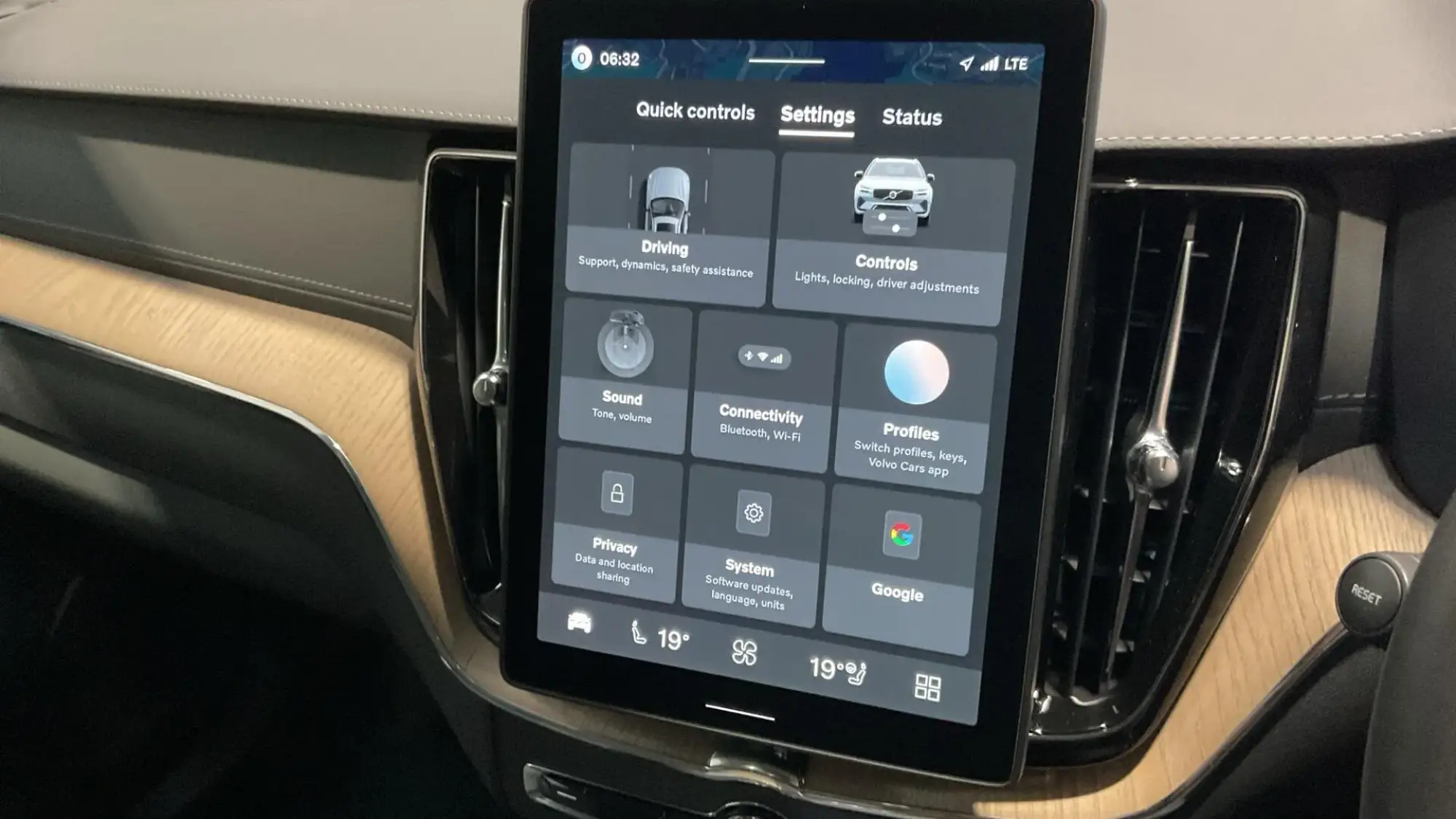 Volvo XC60 Image 17