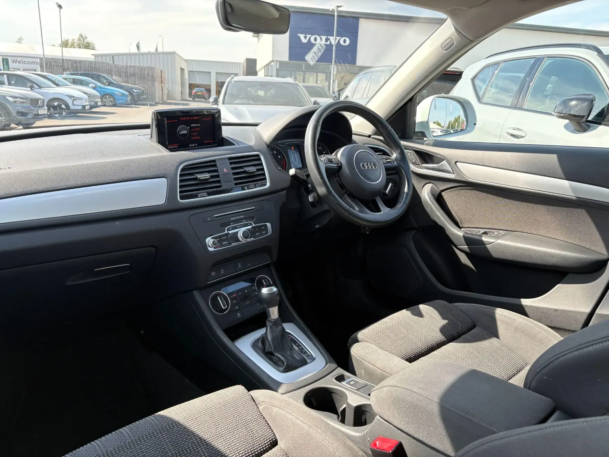 Audi Q3 Image 10 Audi Q3 Image 10