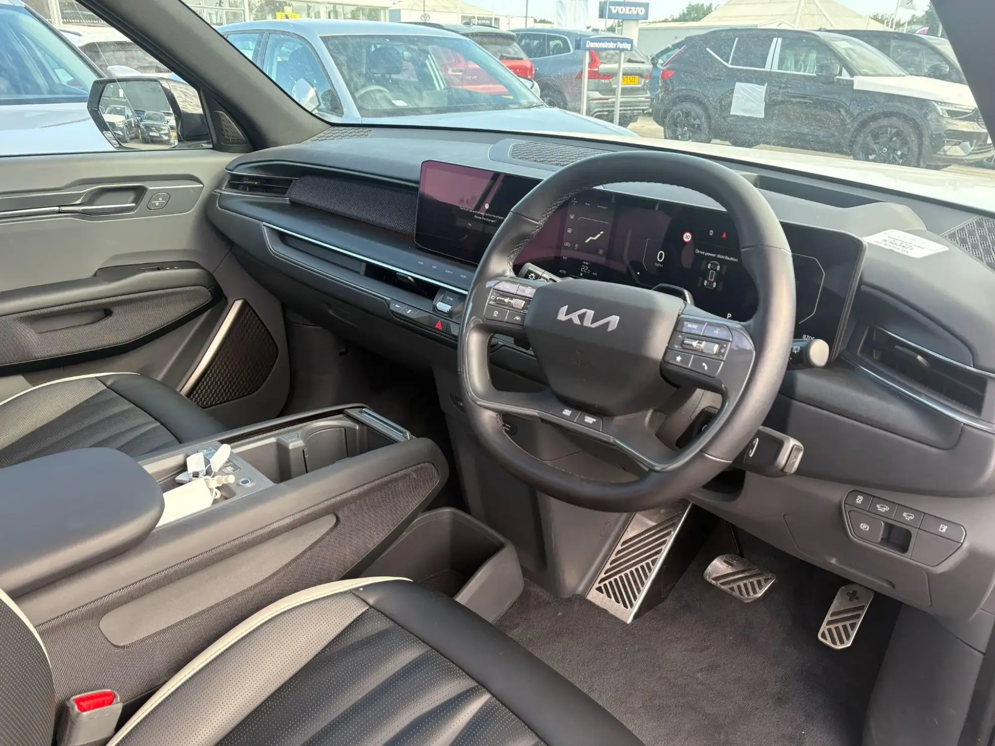Kia EV9 Image 12