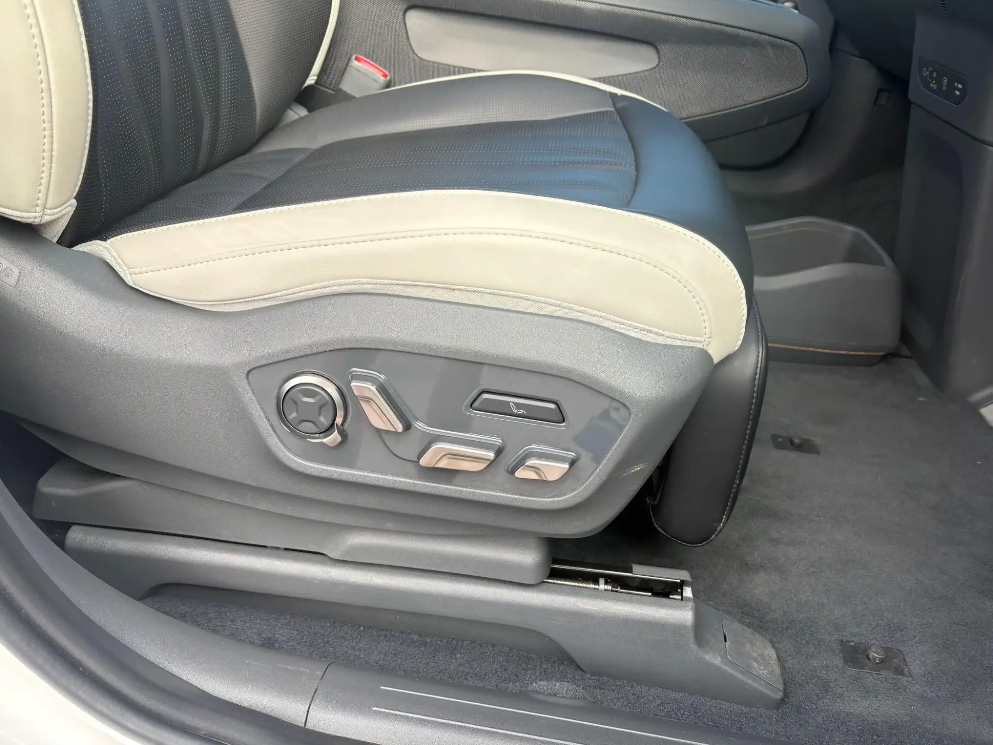 Kia EV9 Image 18