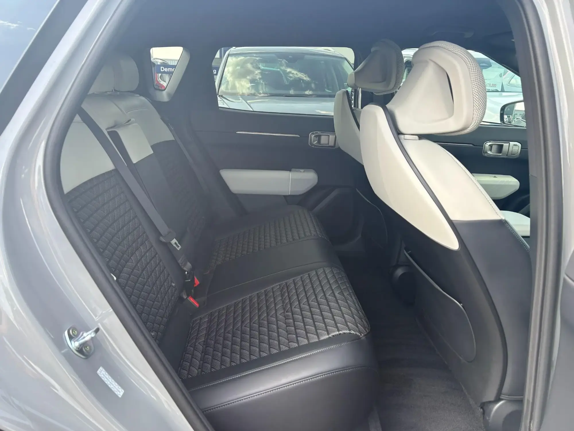 Kia EV4 Image 14 Kia EV4 Image 14