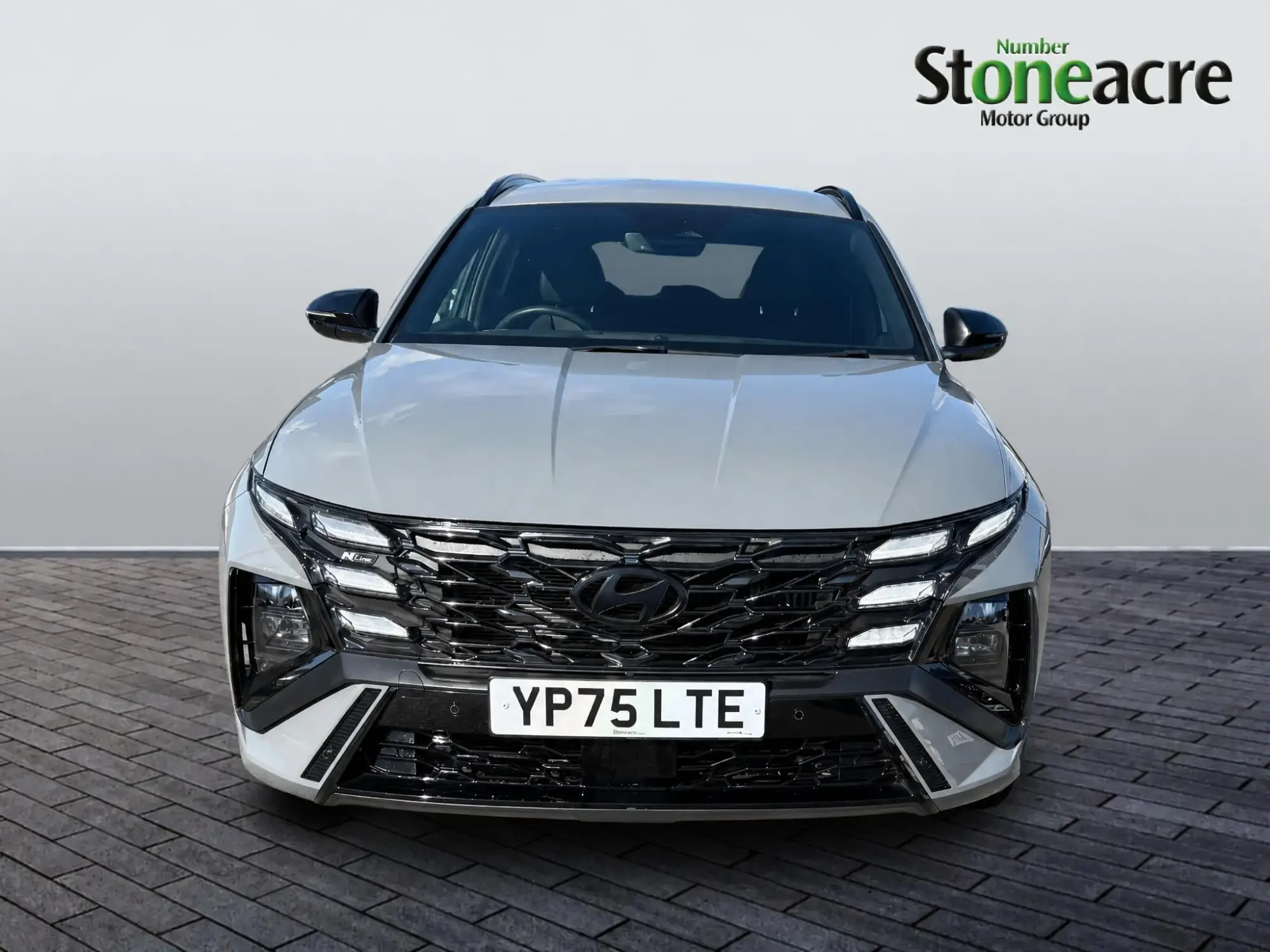 Hyundai TUCSON Plug-in Hybrid 1.6 T-GDi 13.8kWh N Line Auto Euro 6 (s/s) 5dr YP75LTE Image 2 Hyundai TUCSON Plug-in Hybrid 1.6 T-GDi 13.8kWh N Line Auto Euro 6 (s/s) 5dr YP75LTE Image 2
