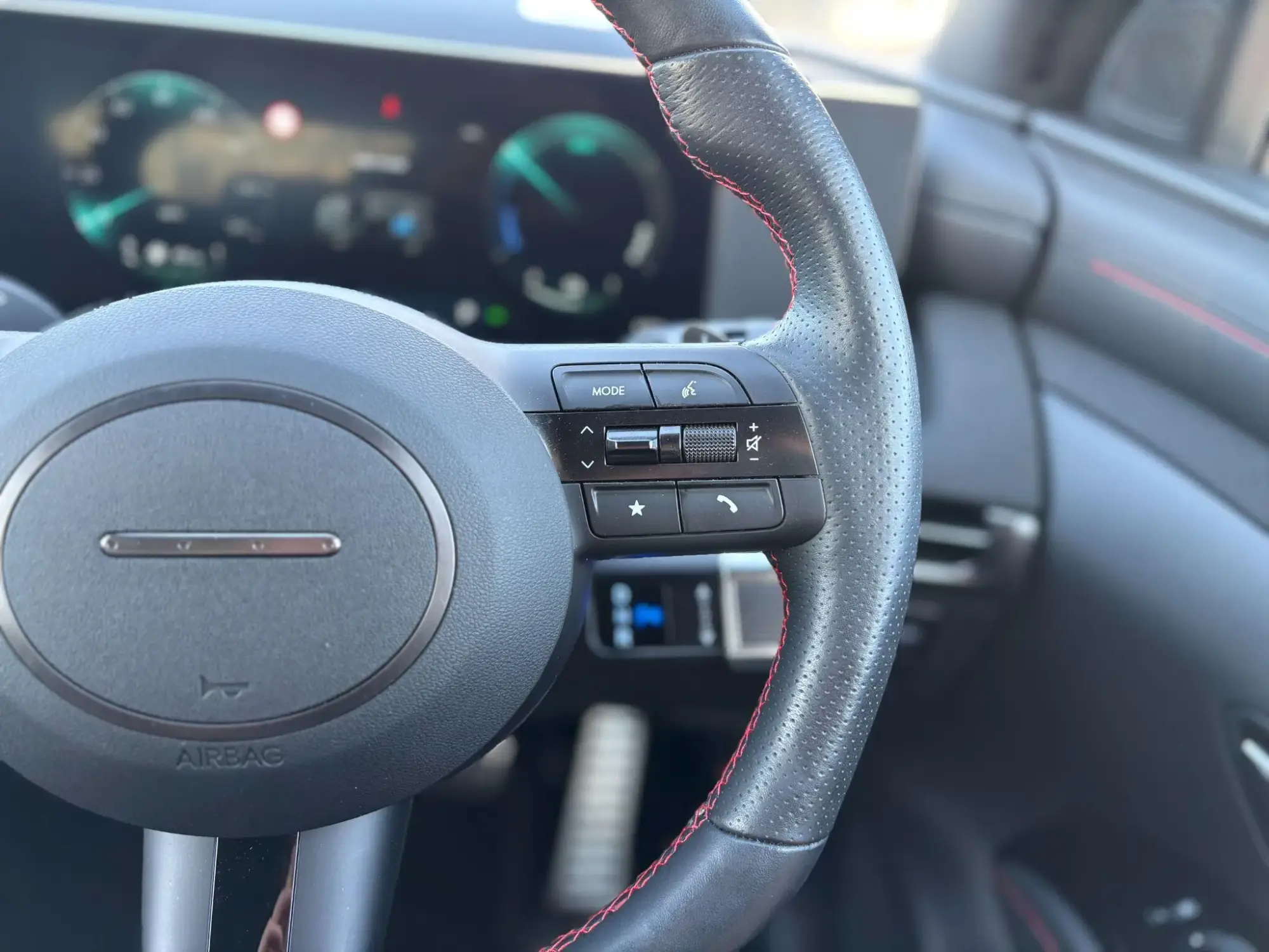 Hyundai TUCSON Plug-in Hybrid Image 28