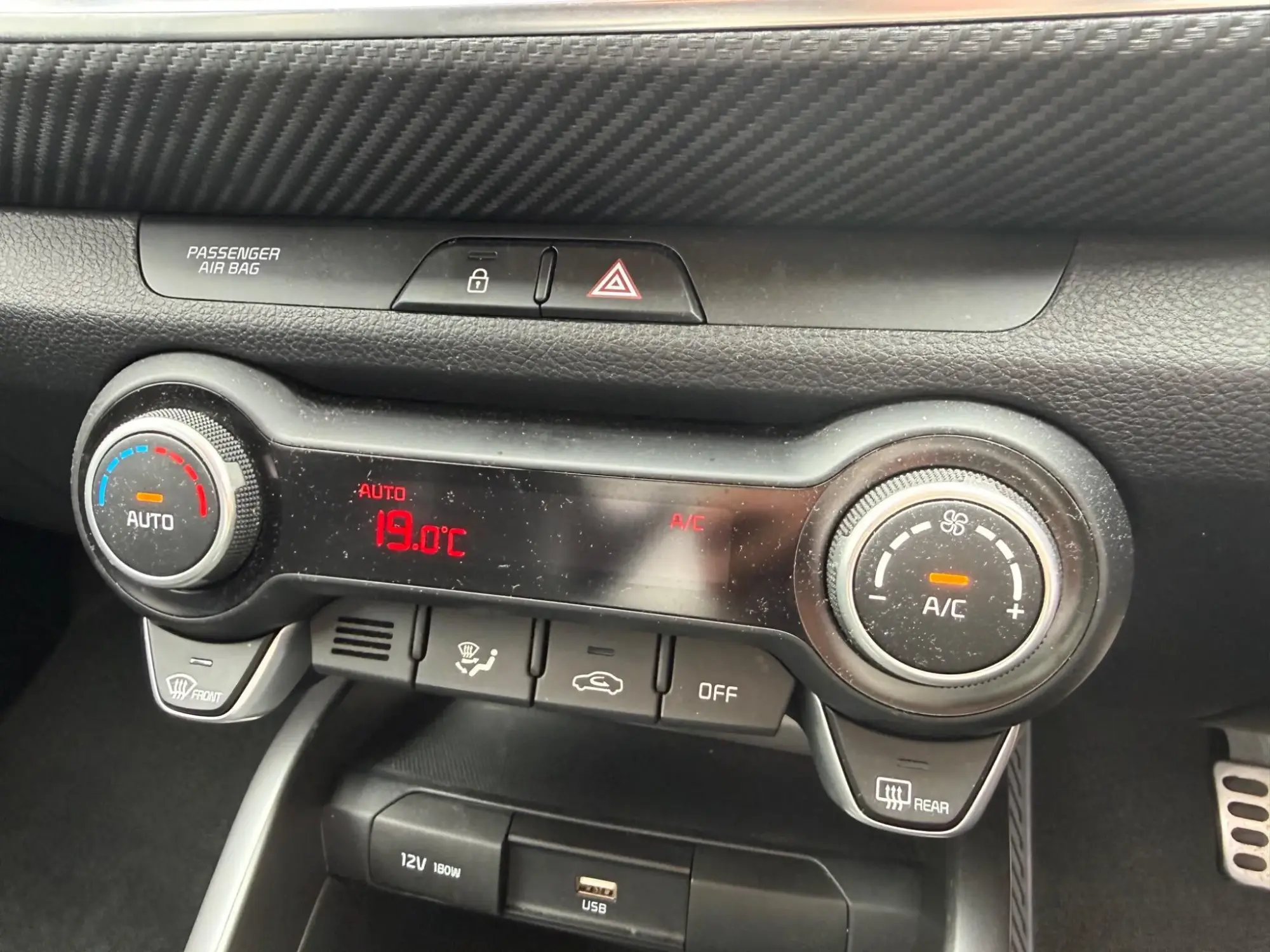 Kia Stonic Image 10