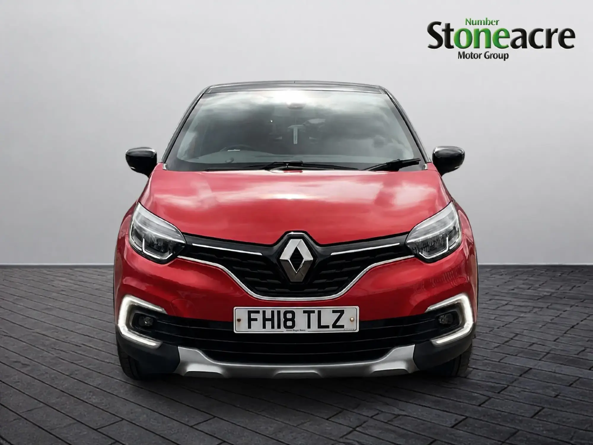 Renault Captur Image 2
