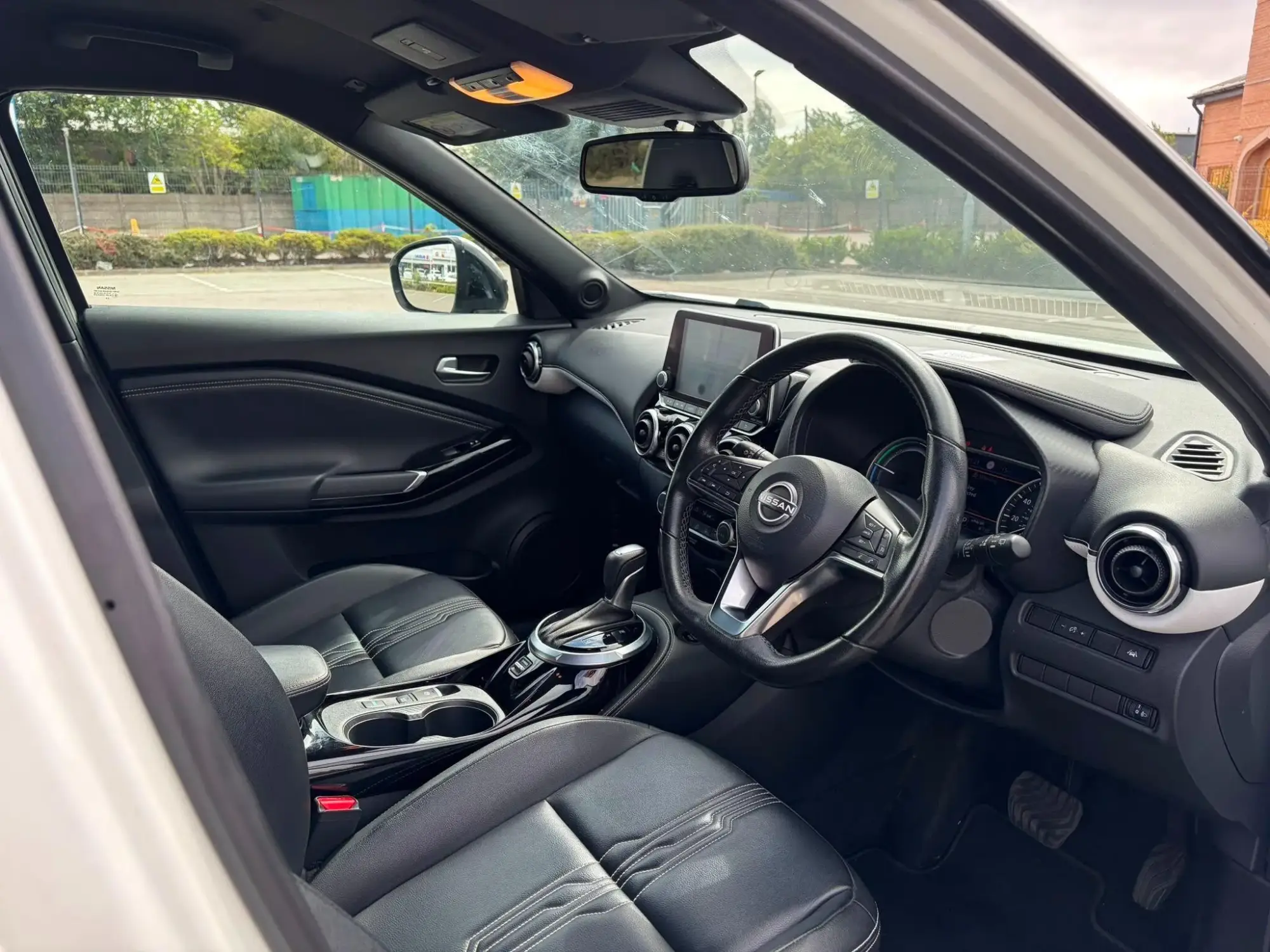 Nissan Juke Hybrid Image 10