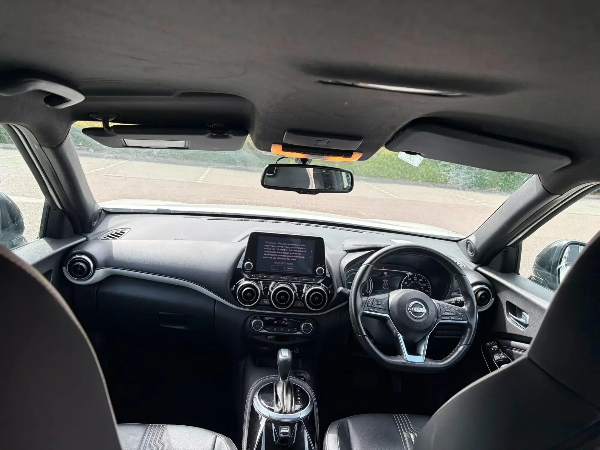 Nissan Juke Hybrid Image 12
