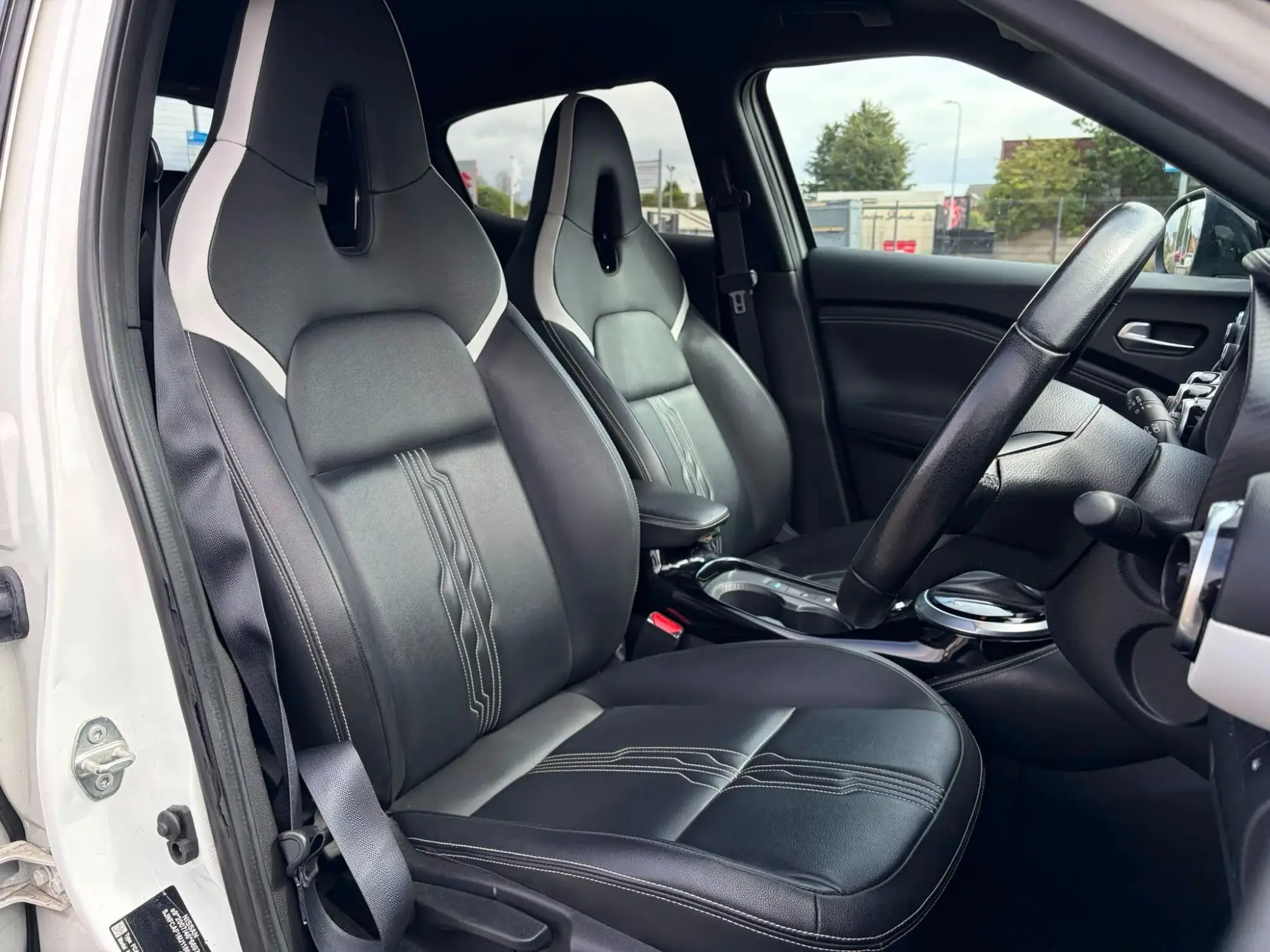 Nissan Juke Hybrid Image 13
