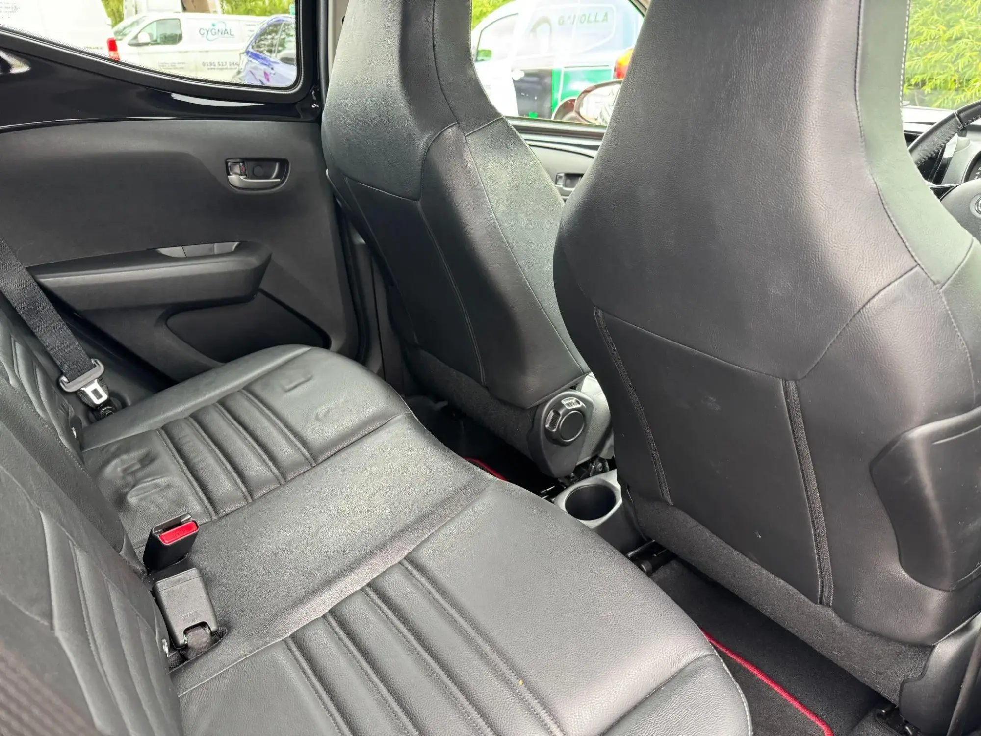 Toyota Aygo Image 12