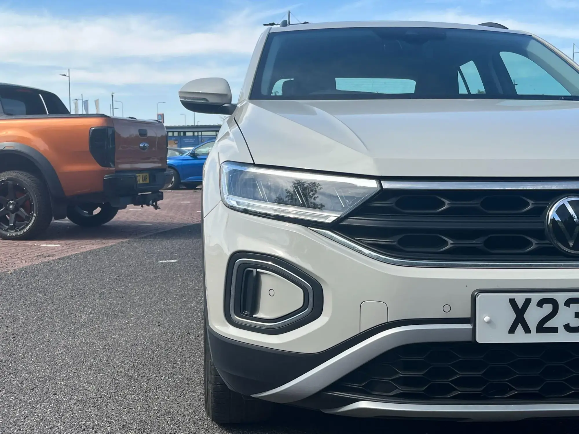 Volkswagen T-Roc Image 8