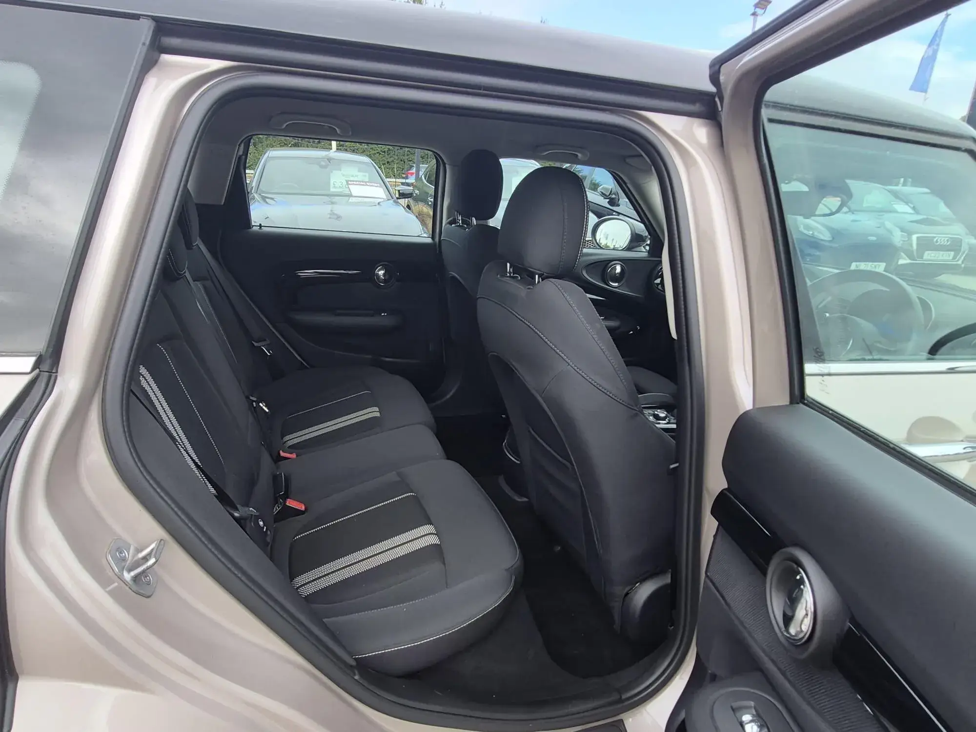 MINI Clubman Image 16