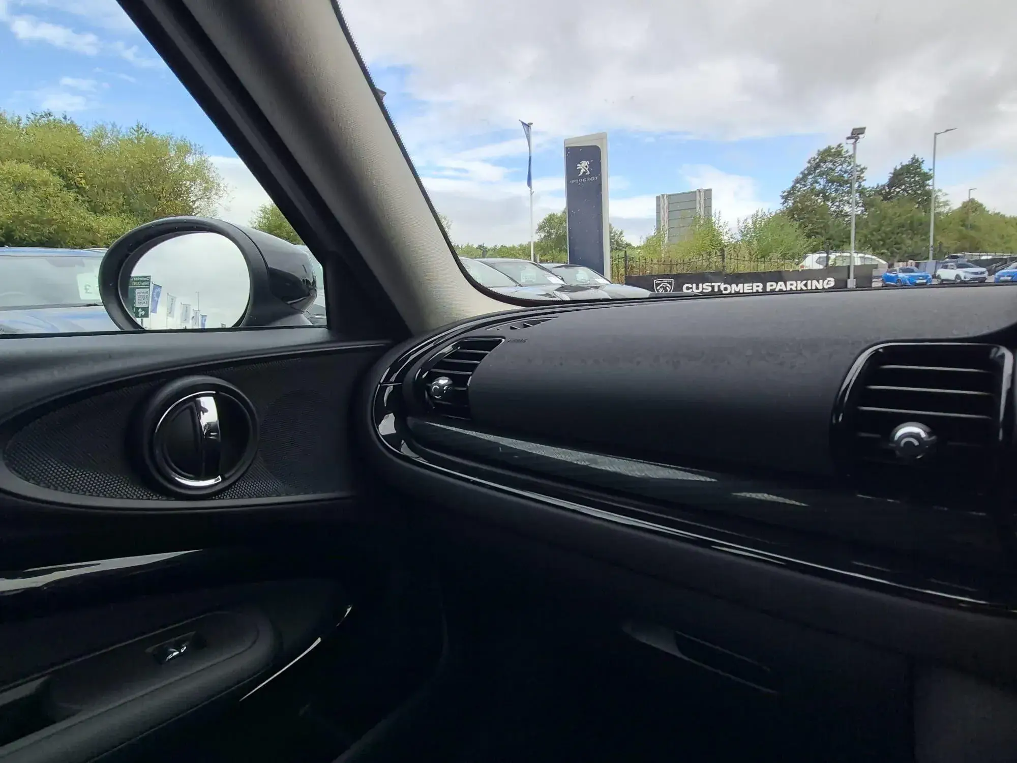 MINI Clubman Image 20