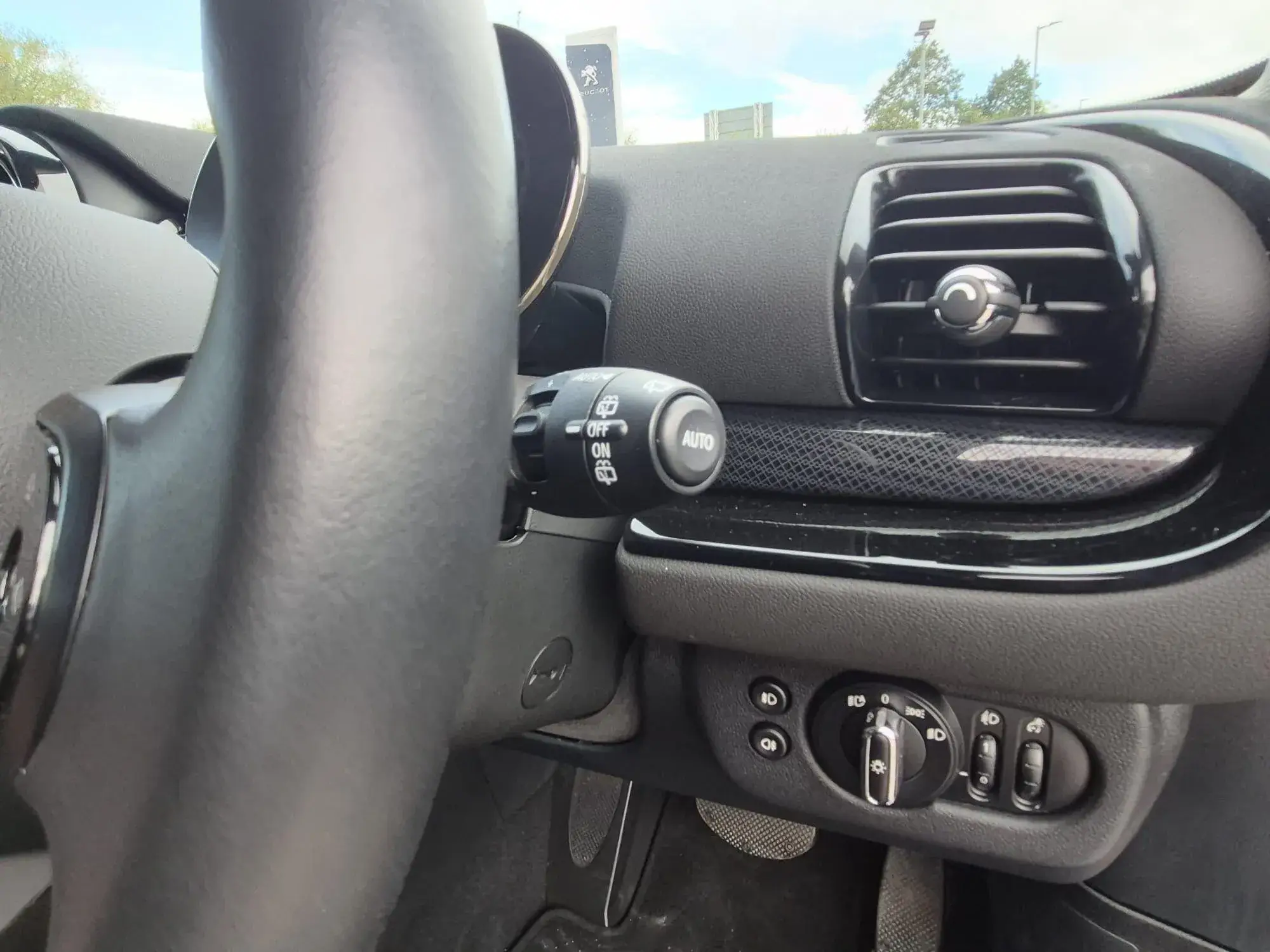 MINI Clubman Image 24