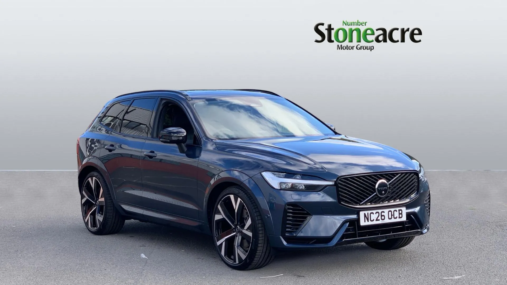 Volvo XC60 listing photo