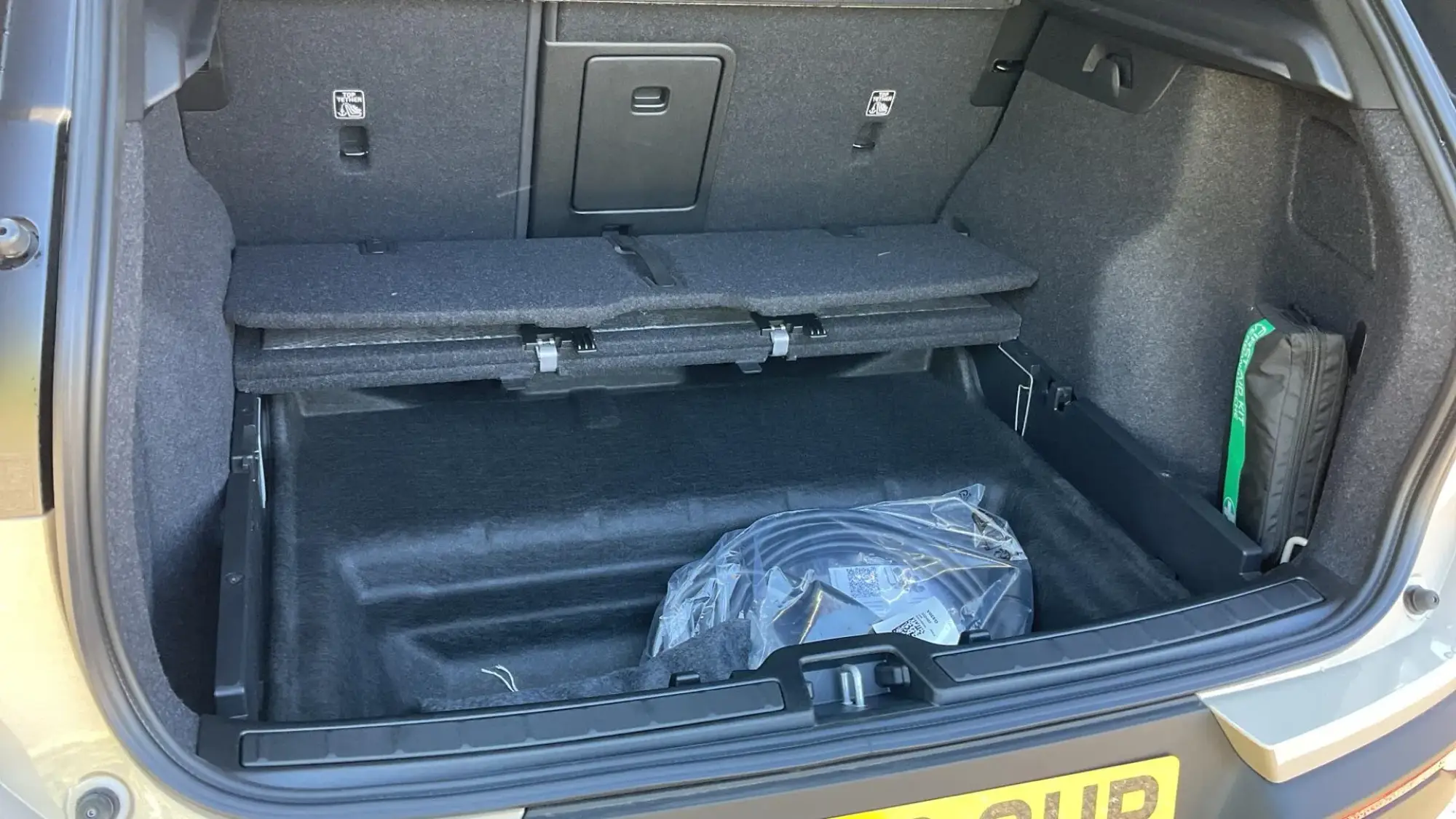 Volvo EX40 Image 31