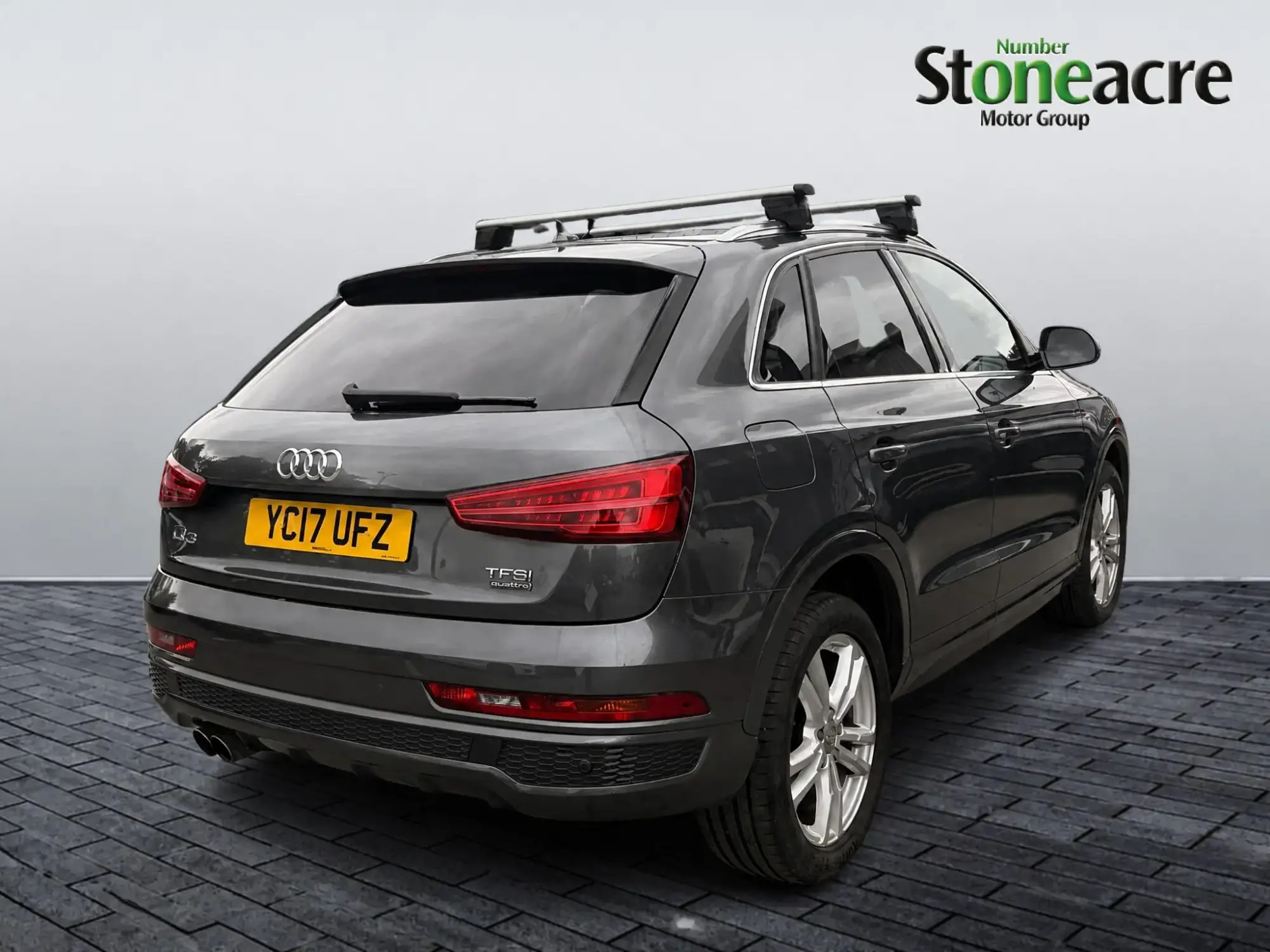 Audi Q3 Image 8