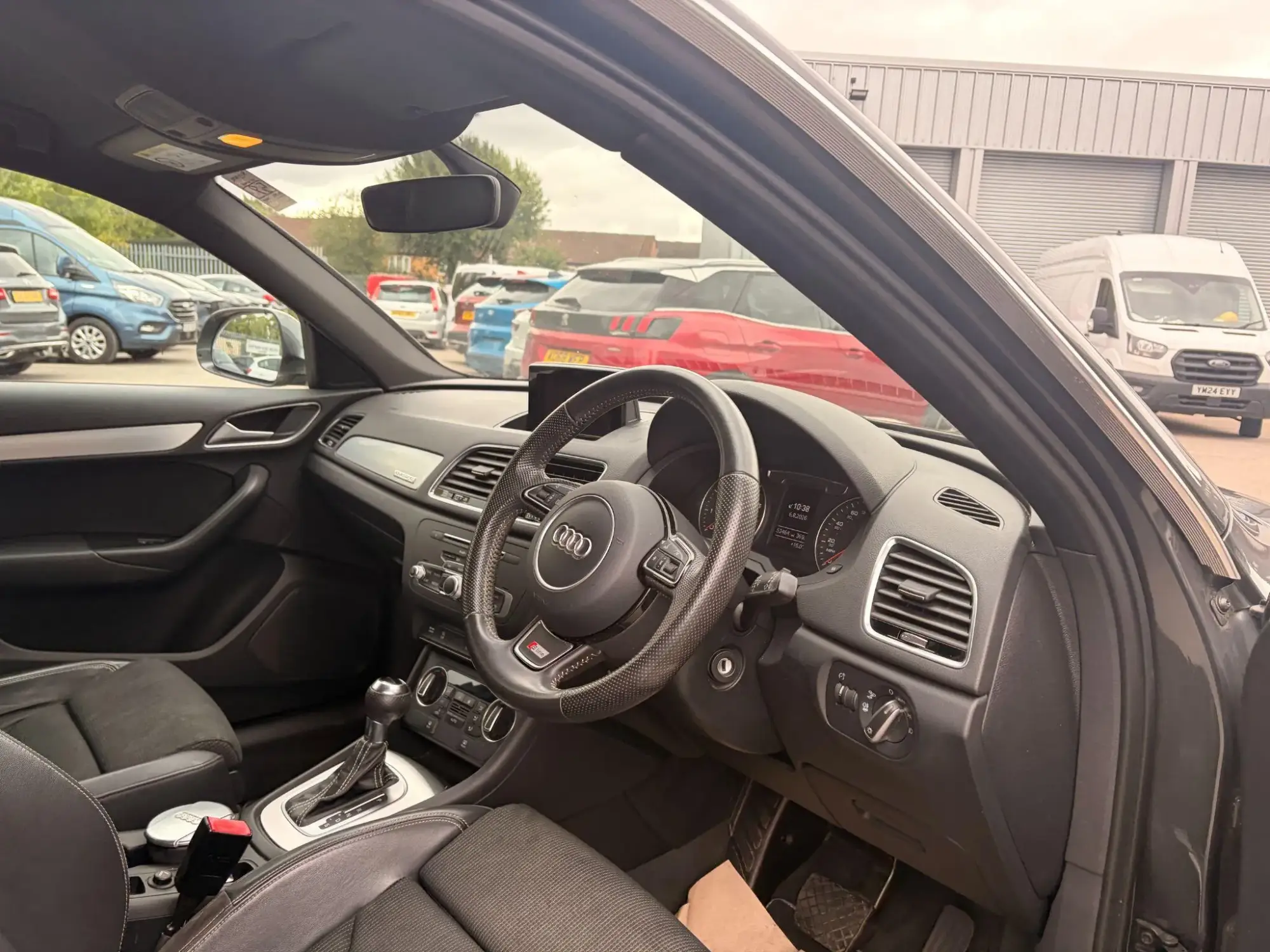 Audi Q3 Image 10