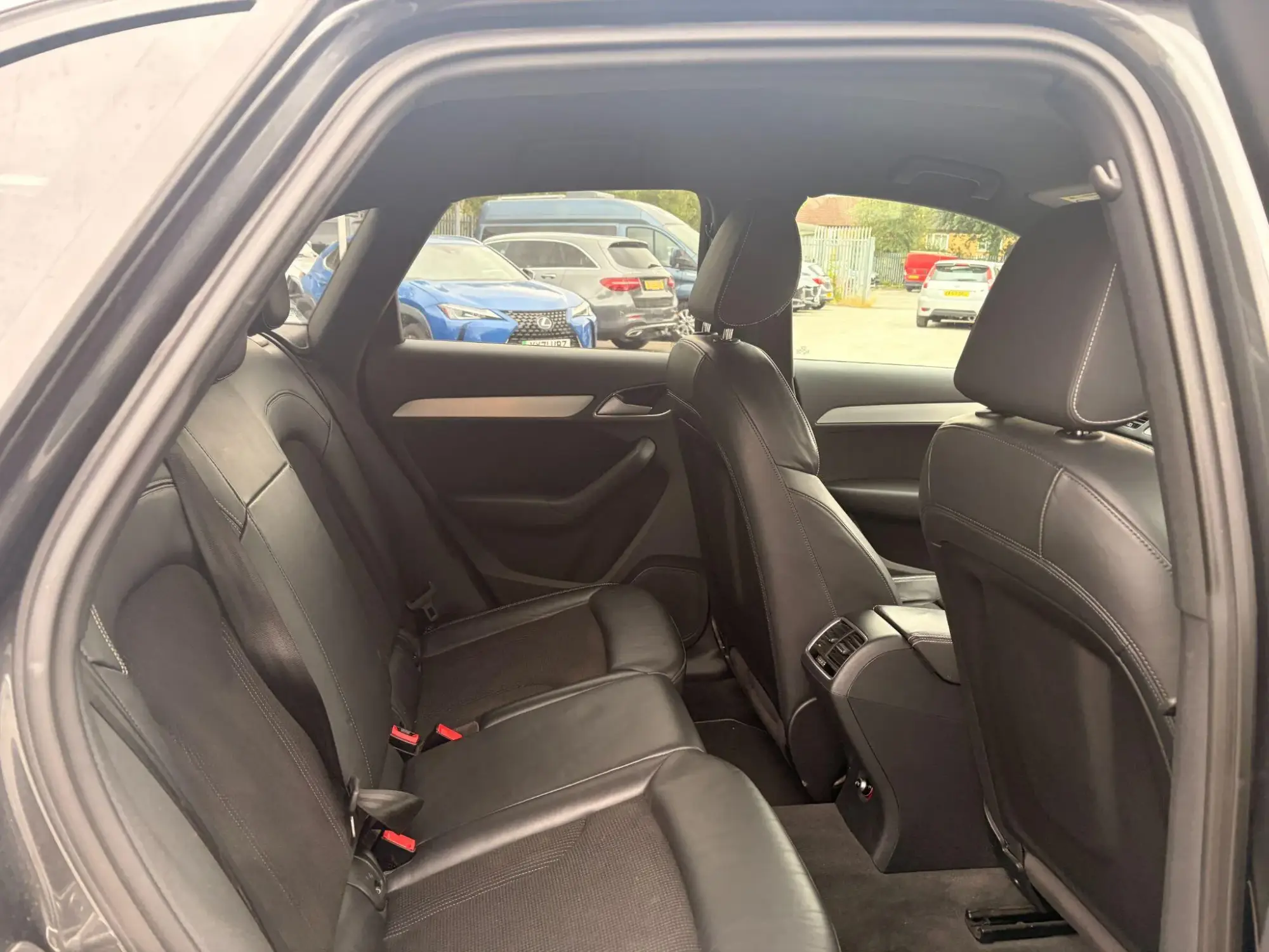 Audi Q3 Image 13