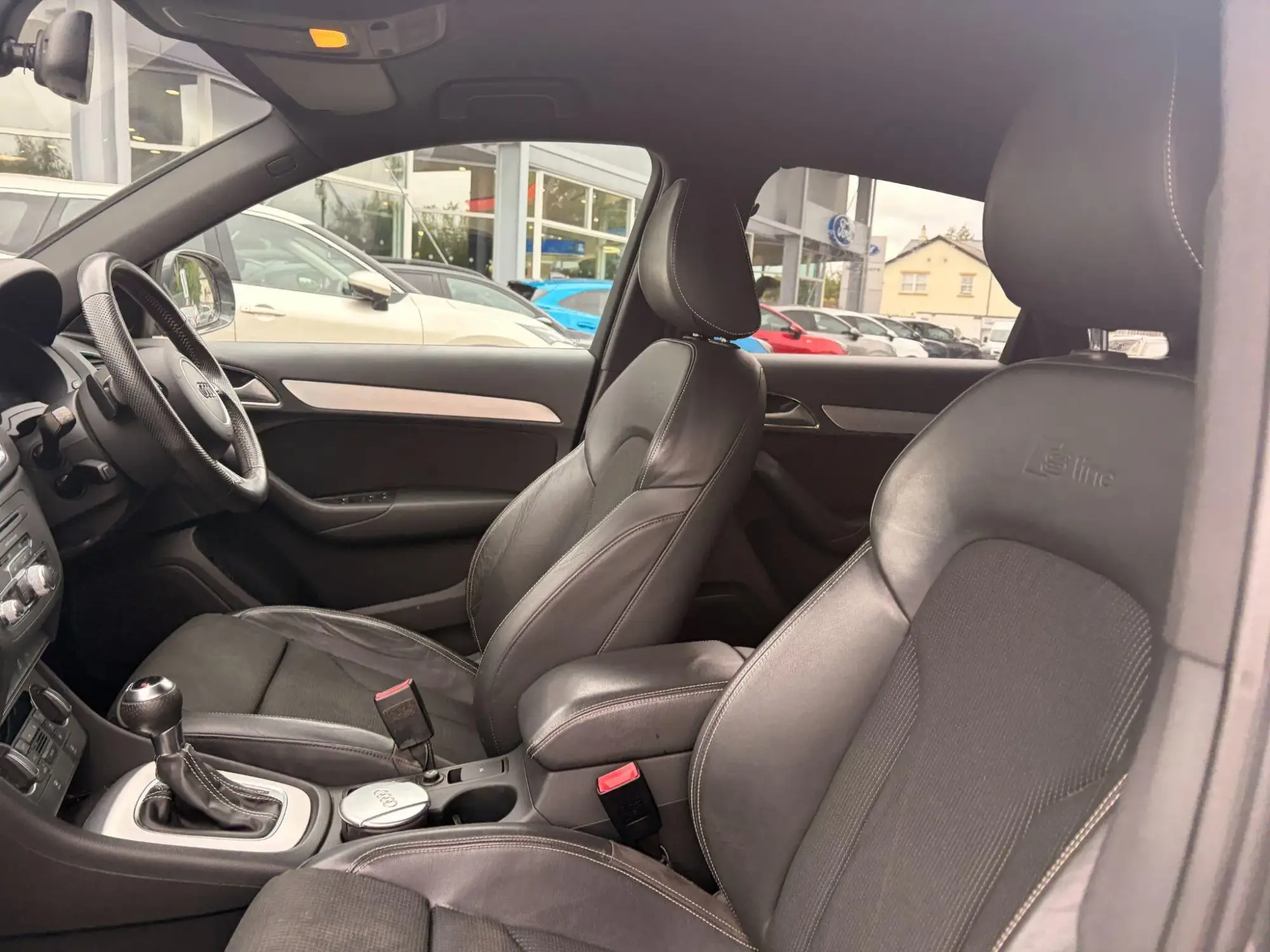 Audi Q3 Image 21