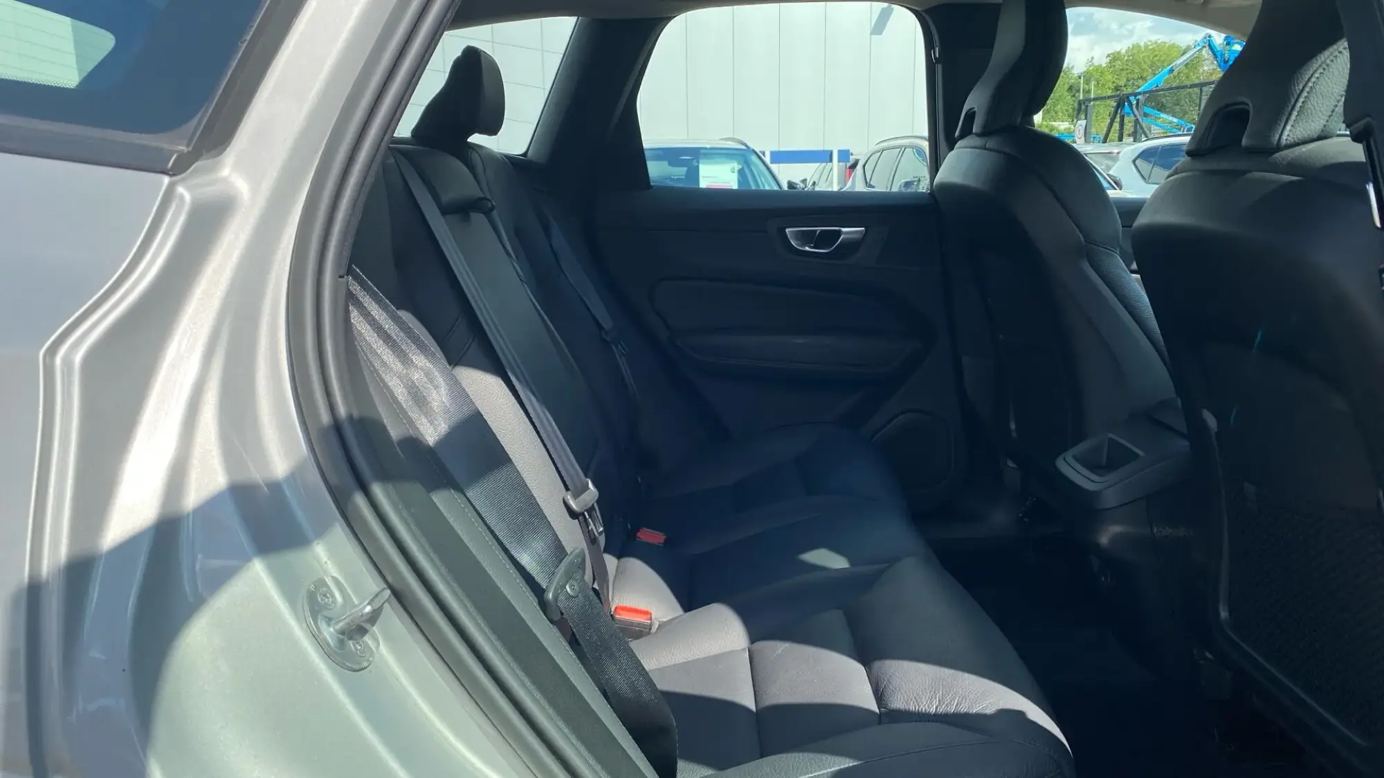 Volvo XC60 Image 13