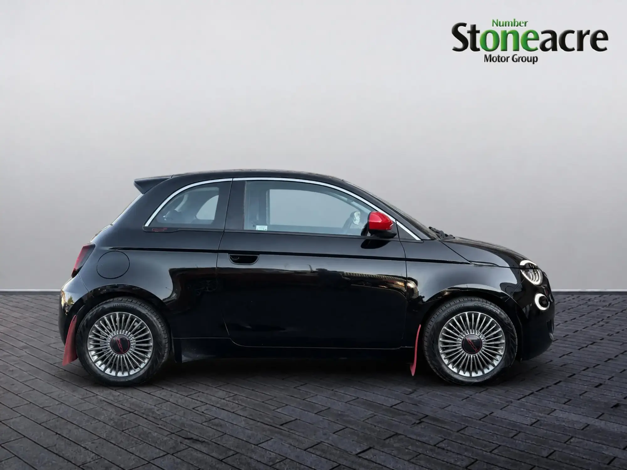 Fiat 500e Image 2 Fiat 500e Image 2