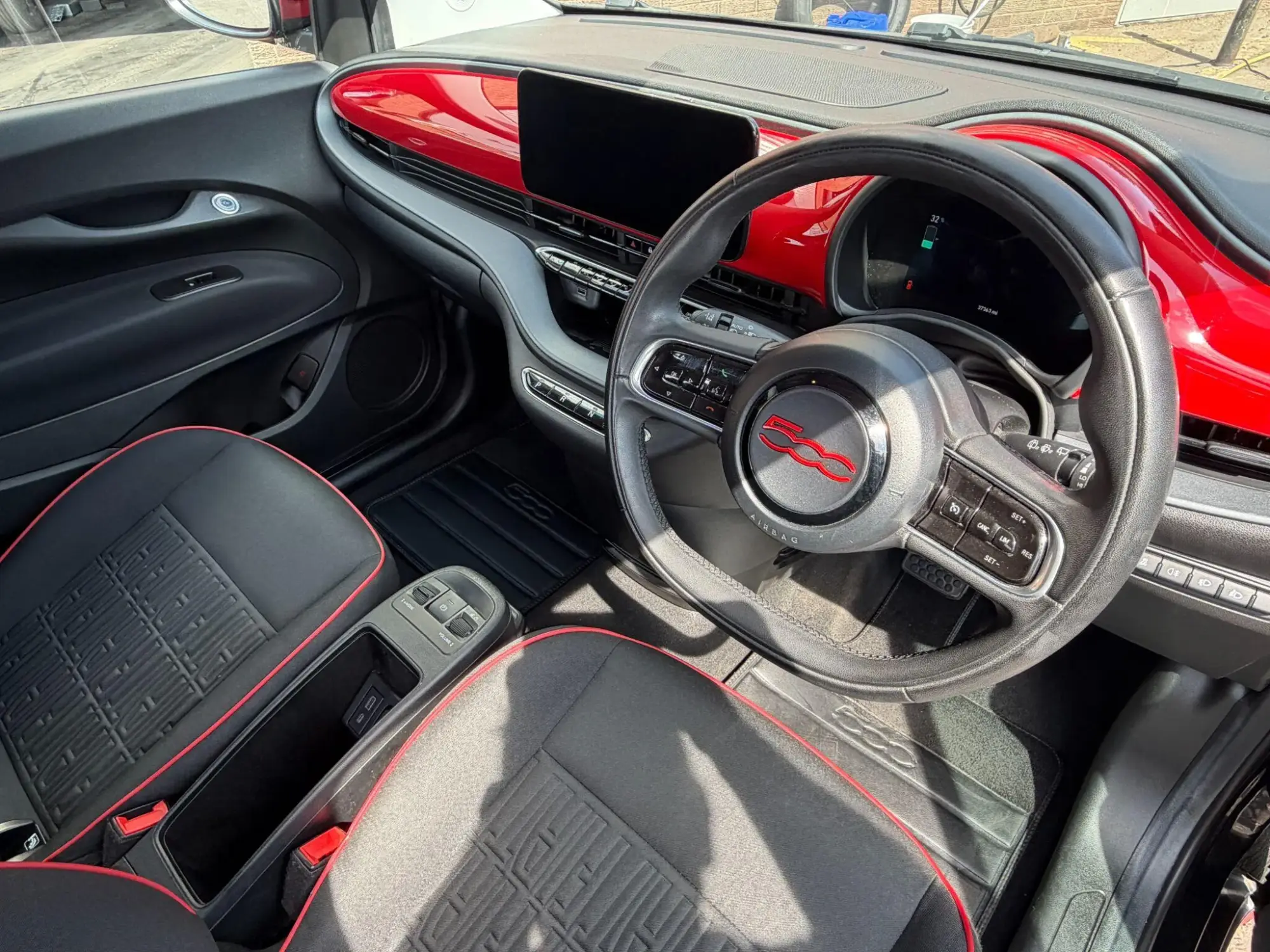 Fiat 500e Image 12 Fiat 500e Image 12