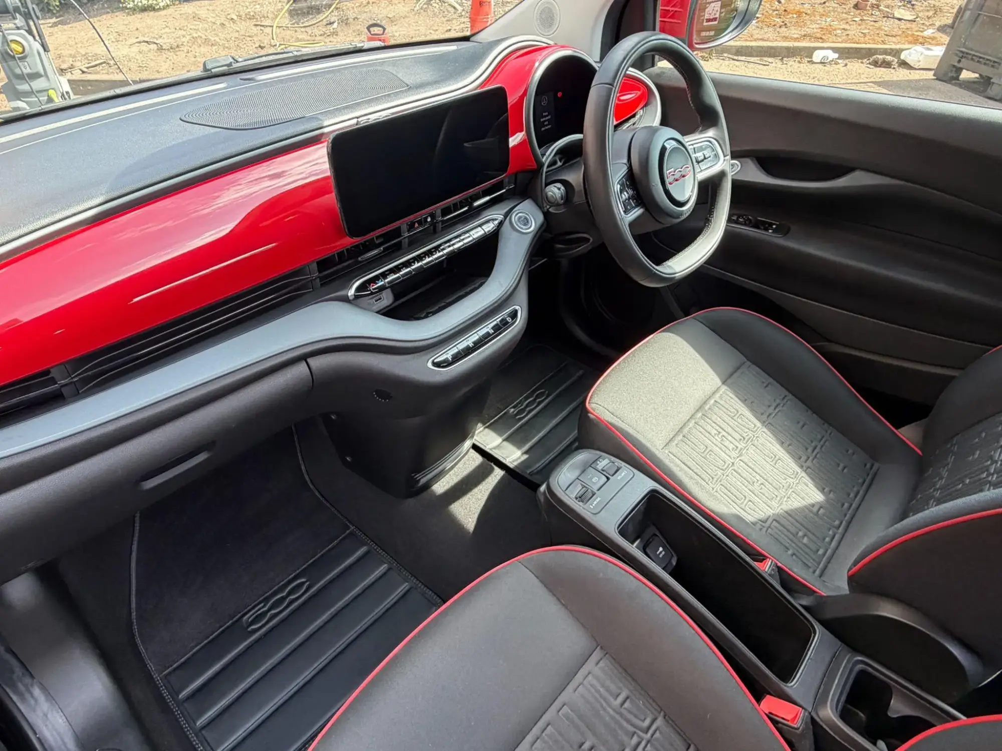 Fiat 500e Image 13 Fiat 500e Image 13