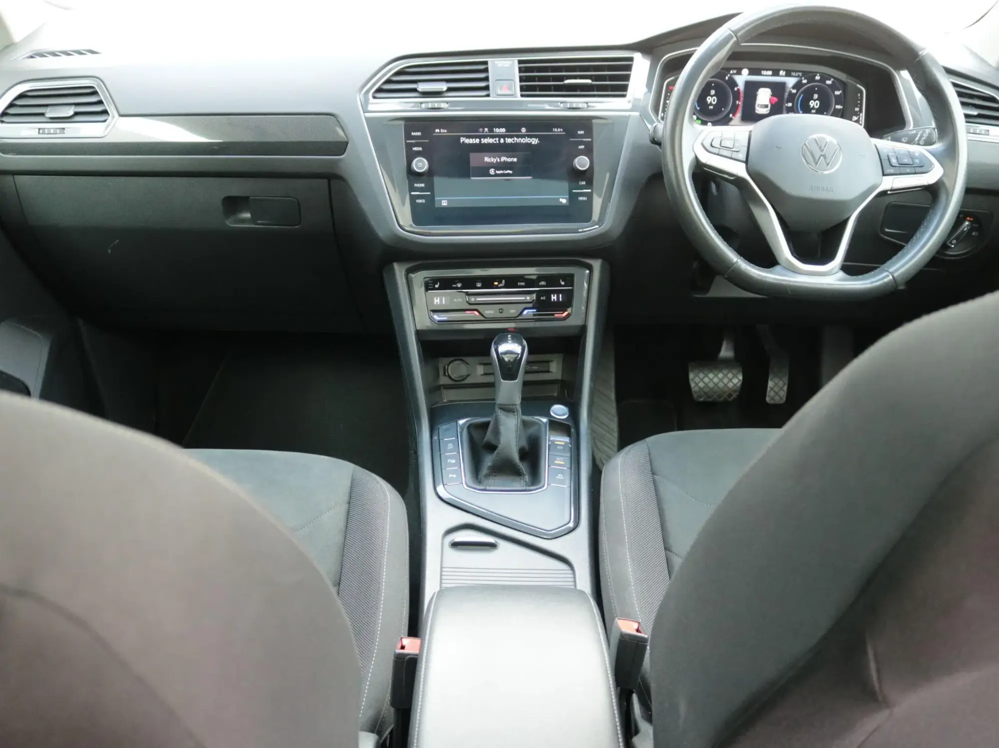 Volkswagen Tiguan Image 13