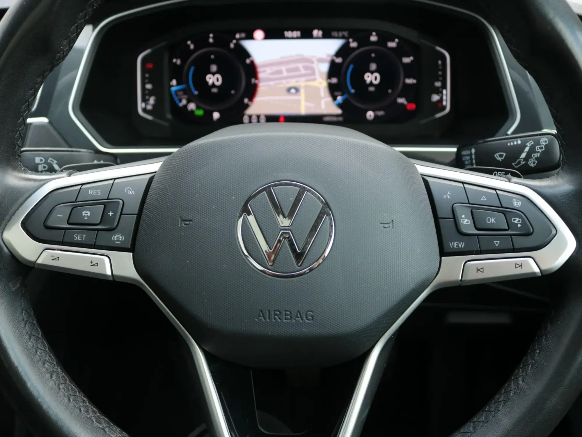Volkswagen Tiguan Image 17