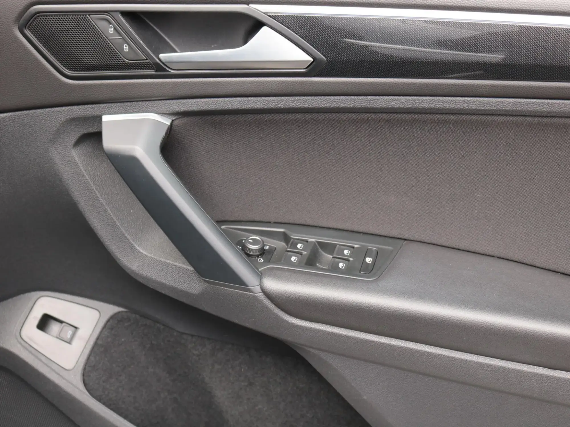 Volkswagen Tiguan Image 27